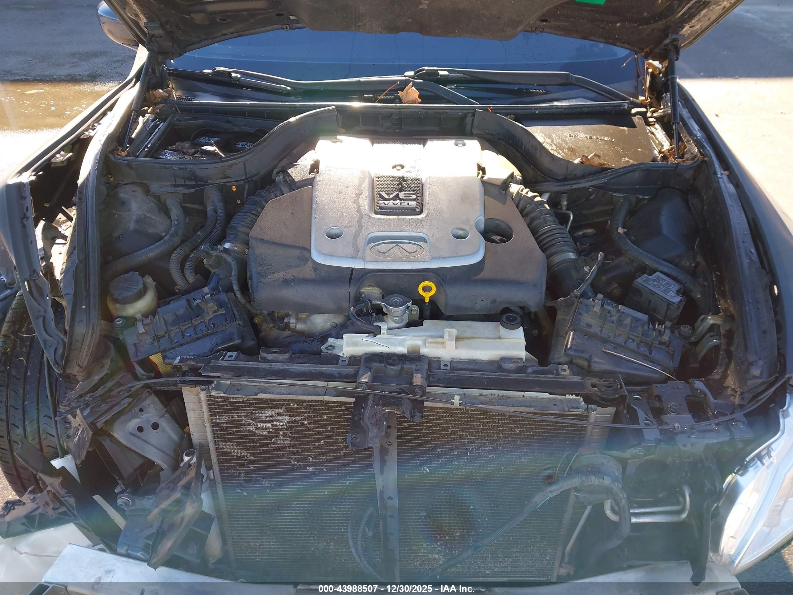 INFINITI G37 image 10