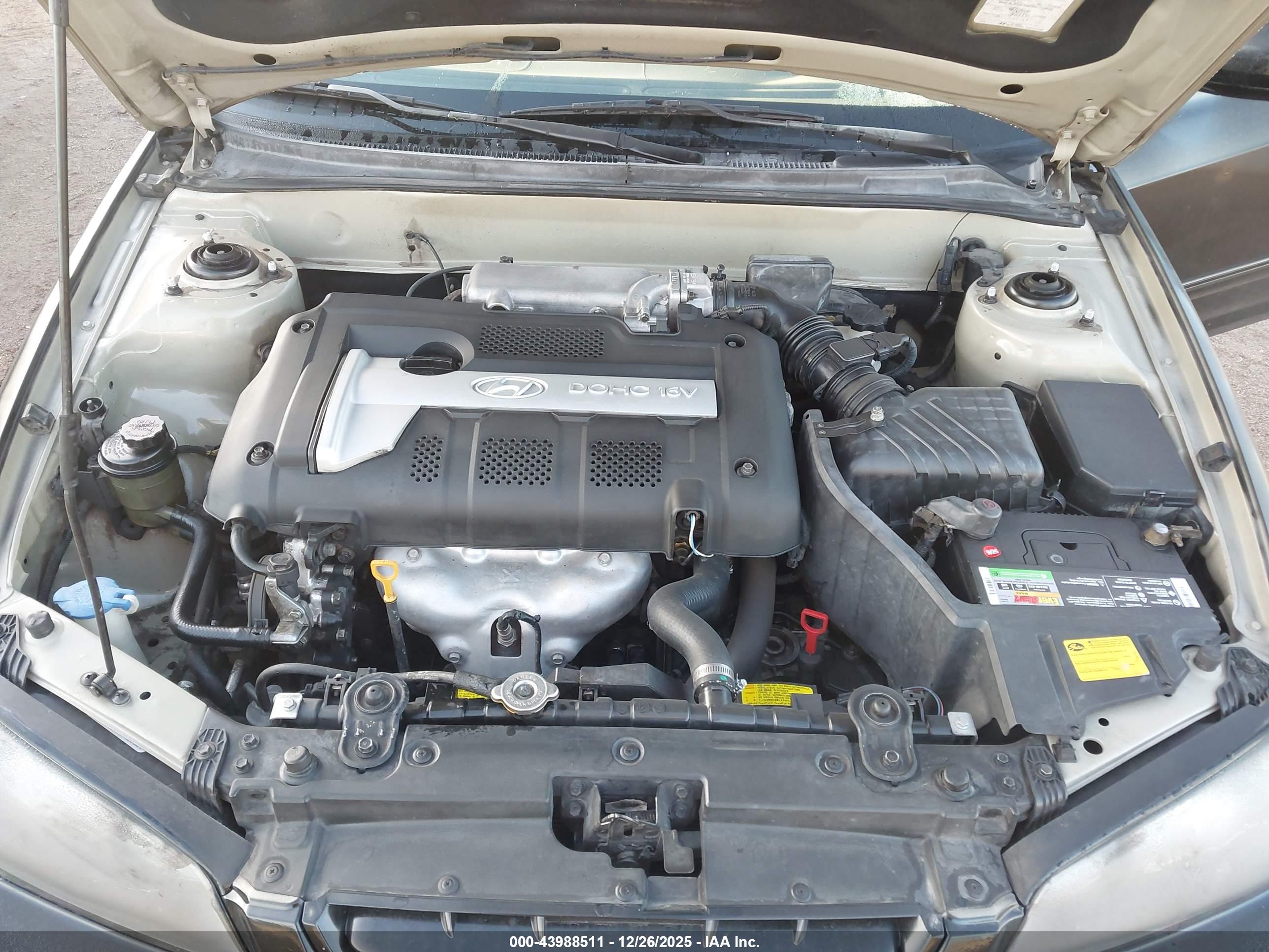 HYUNDAI ELANTRA image 10