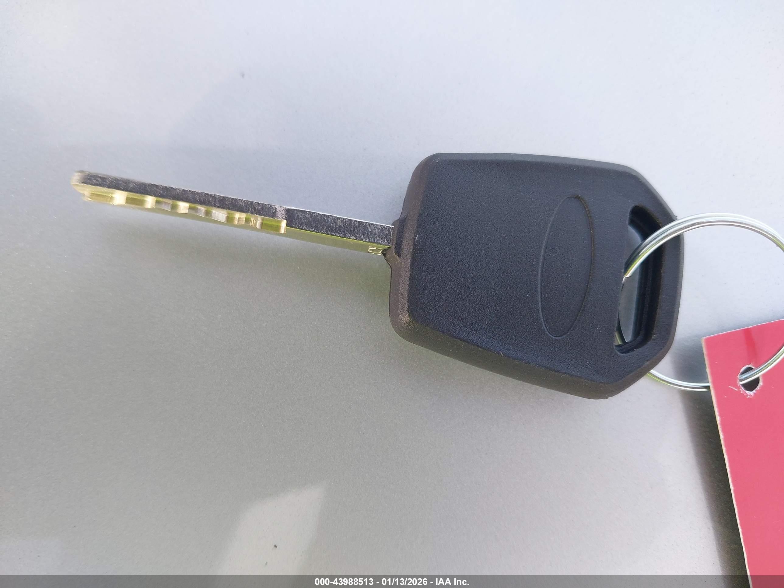FORD FUSION image 11