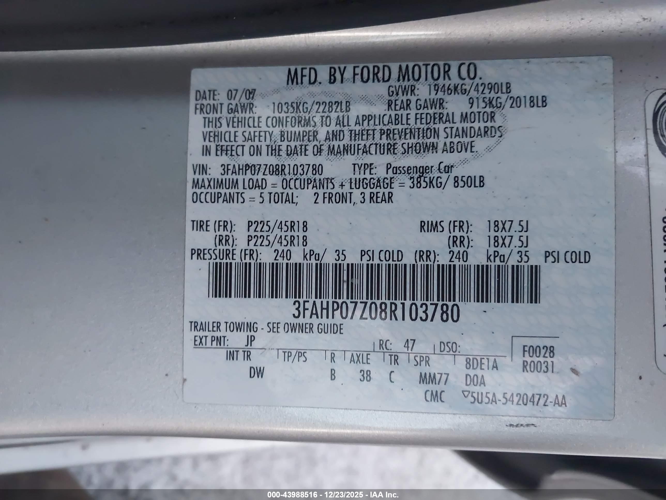 FORD FUSION image 9