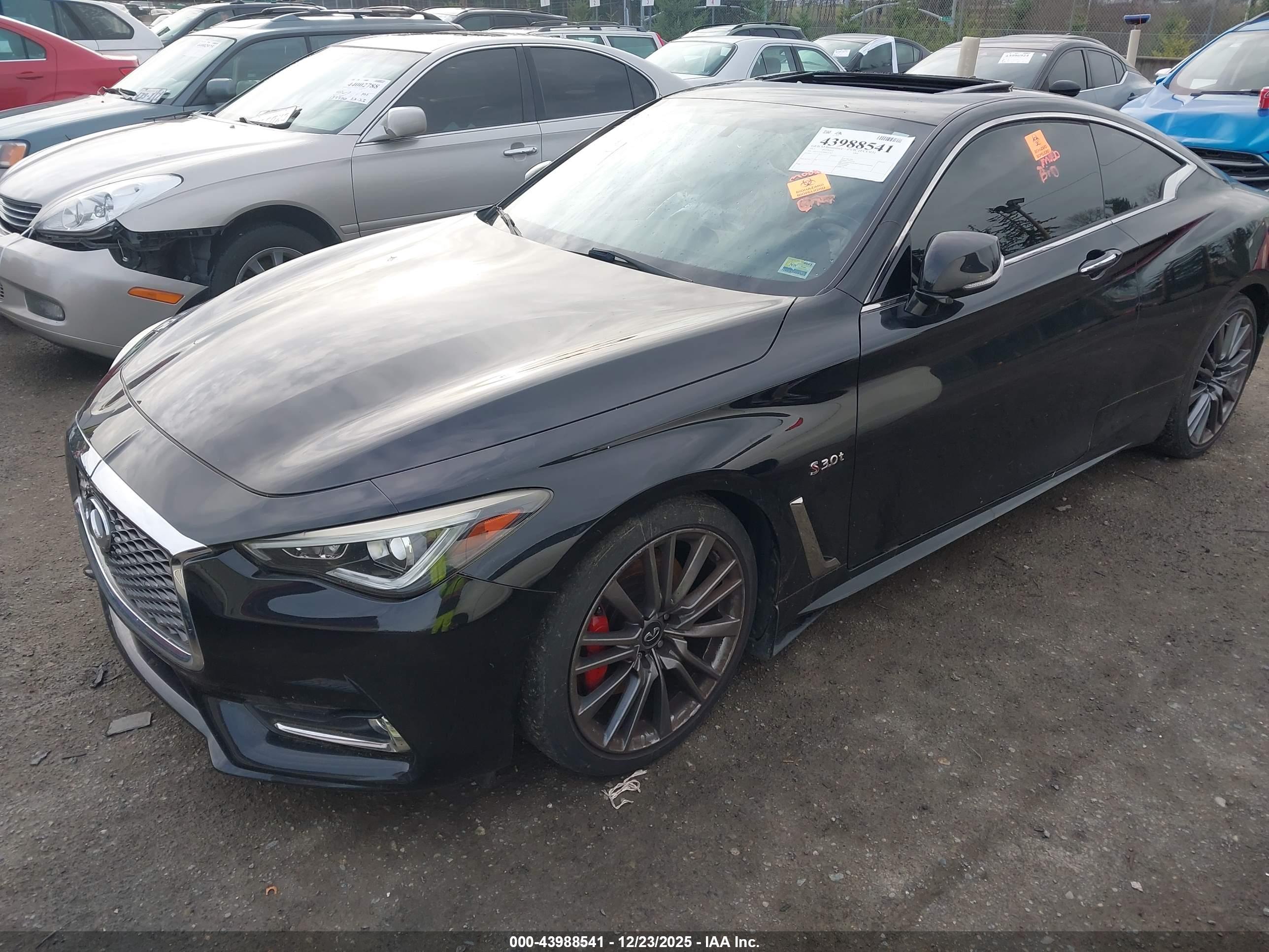 INFINITI Q60 image 2