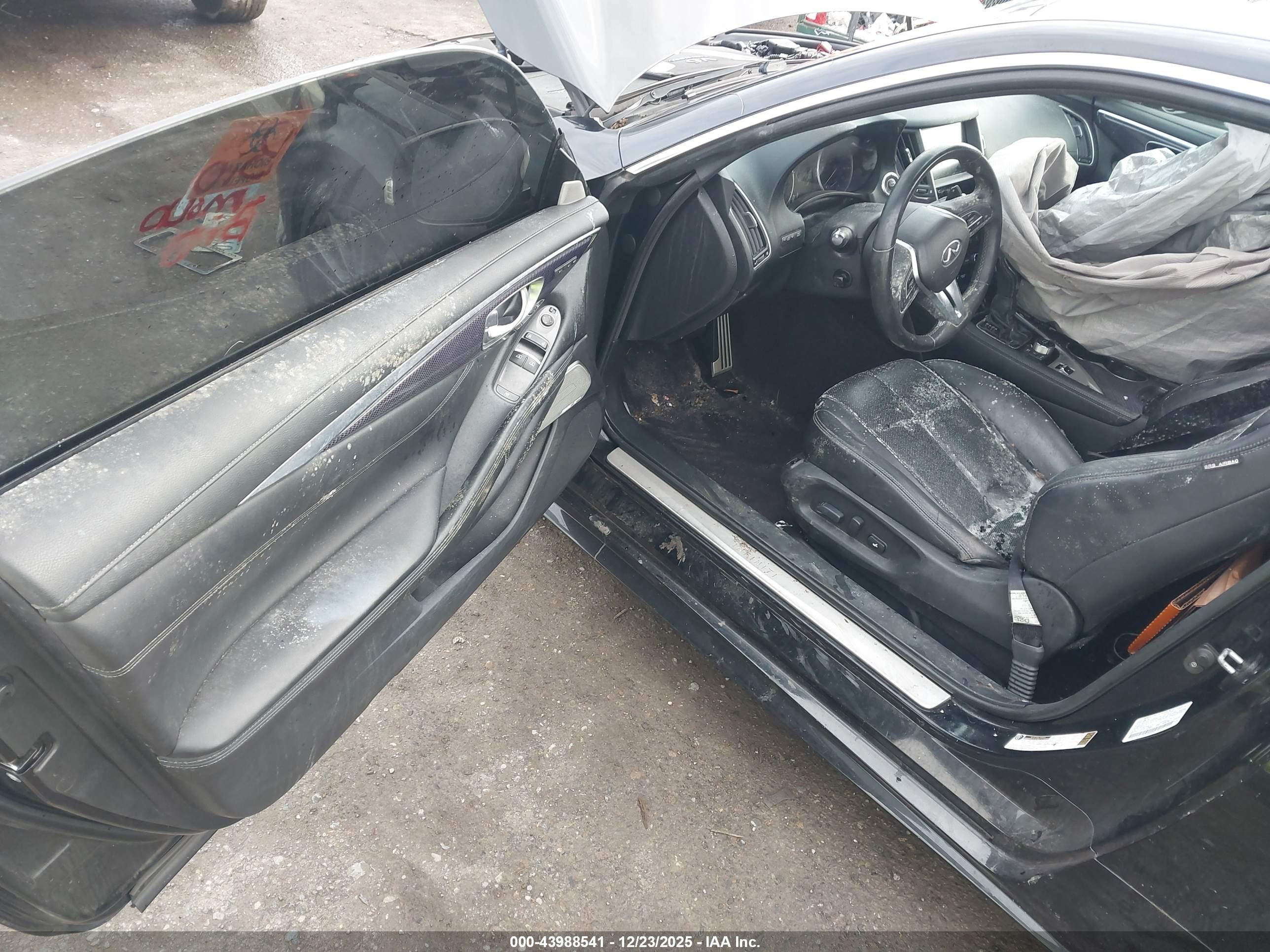 INFINITI Q60 image 6