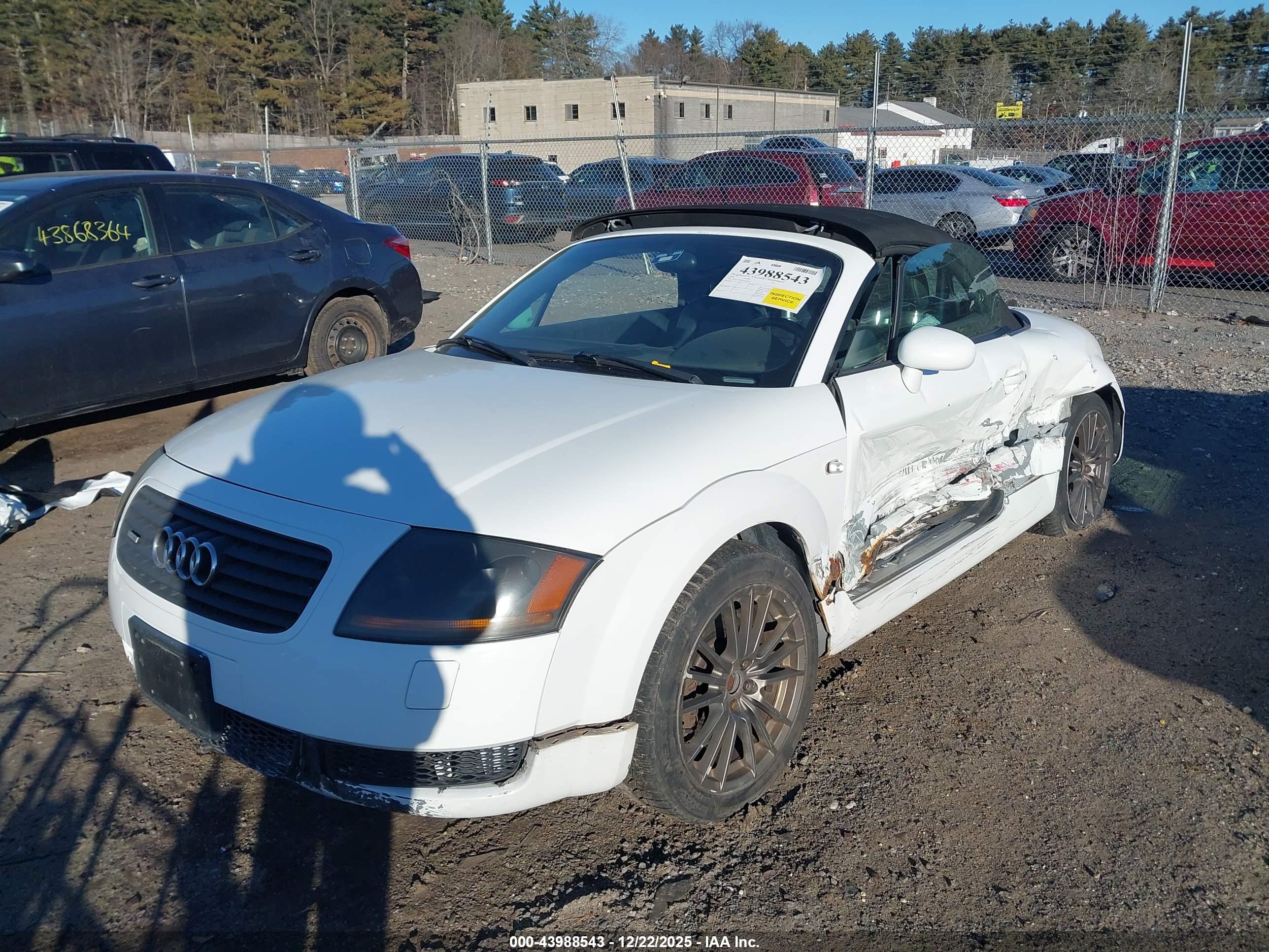 AUDI TT image 2