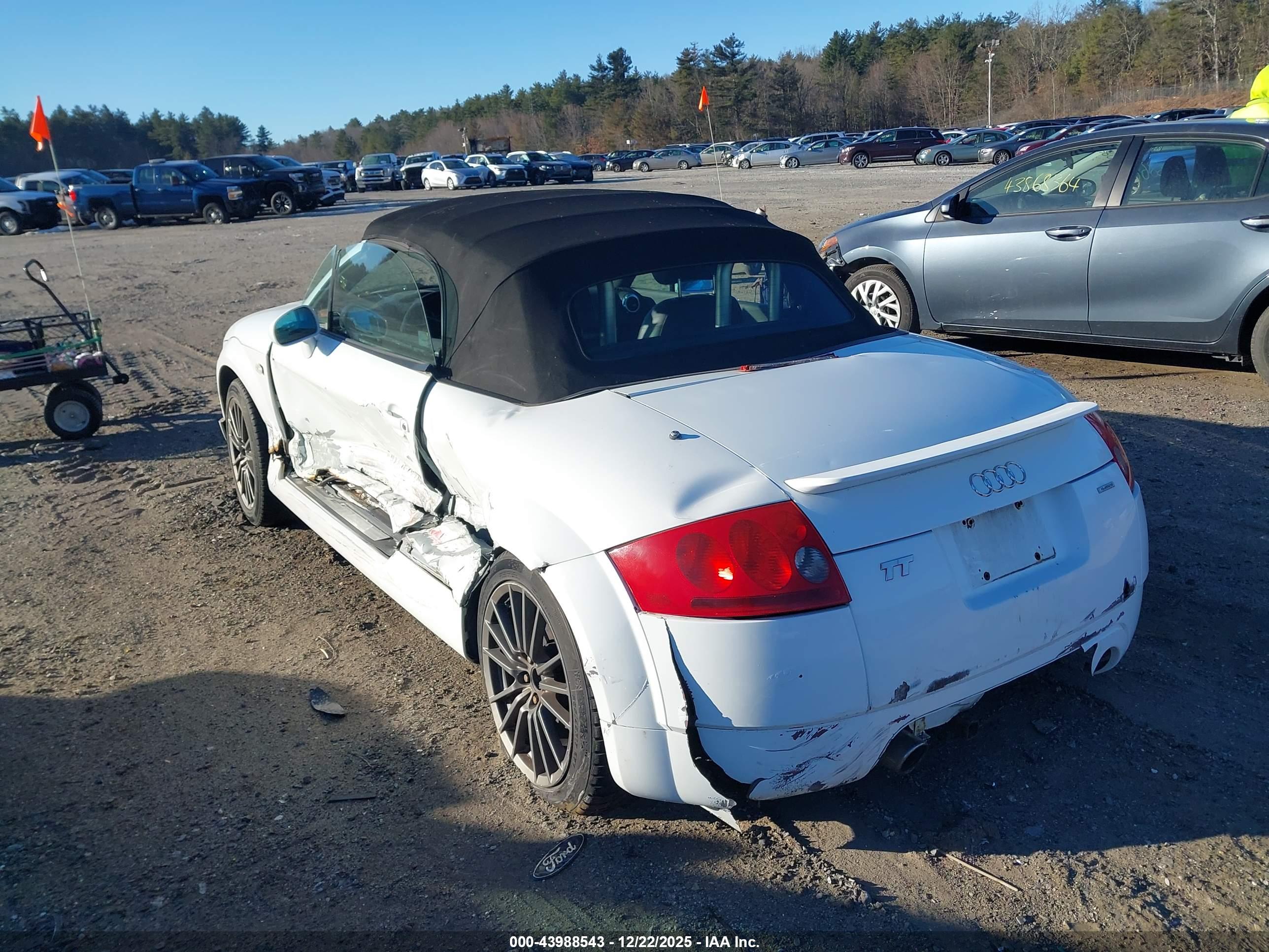 AUDI TT image 3