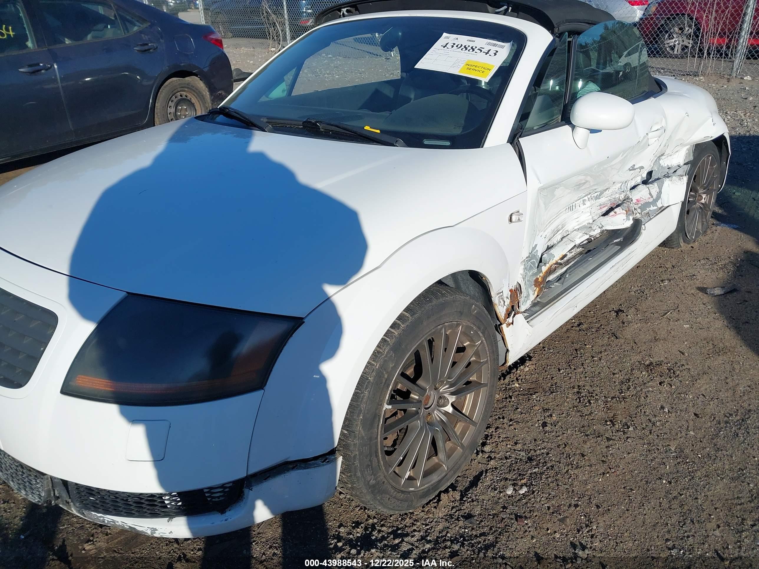 AUDI TT image 6