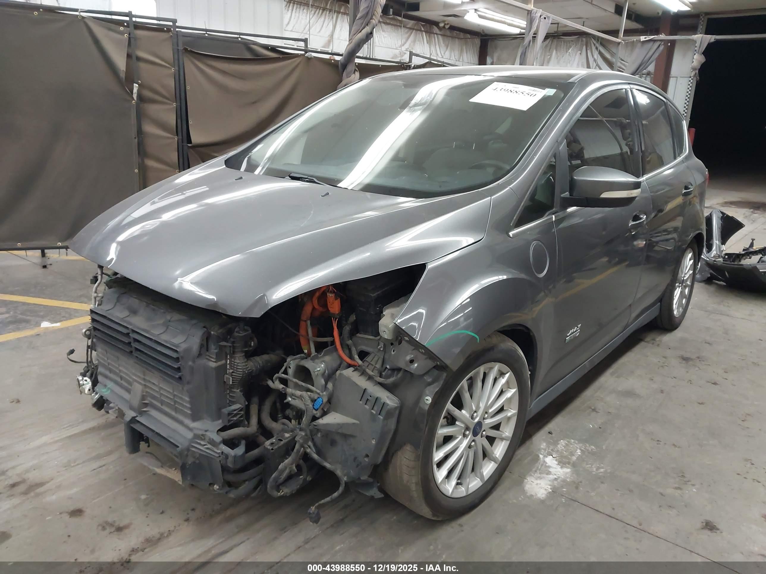 FORD C-MAX image 2