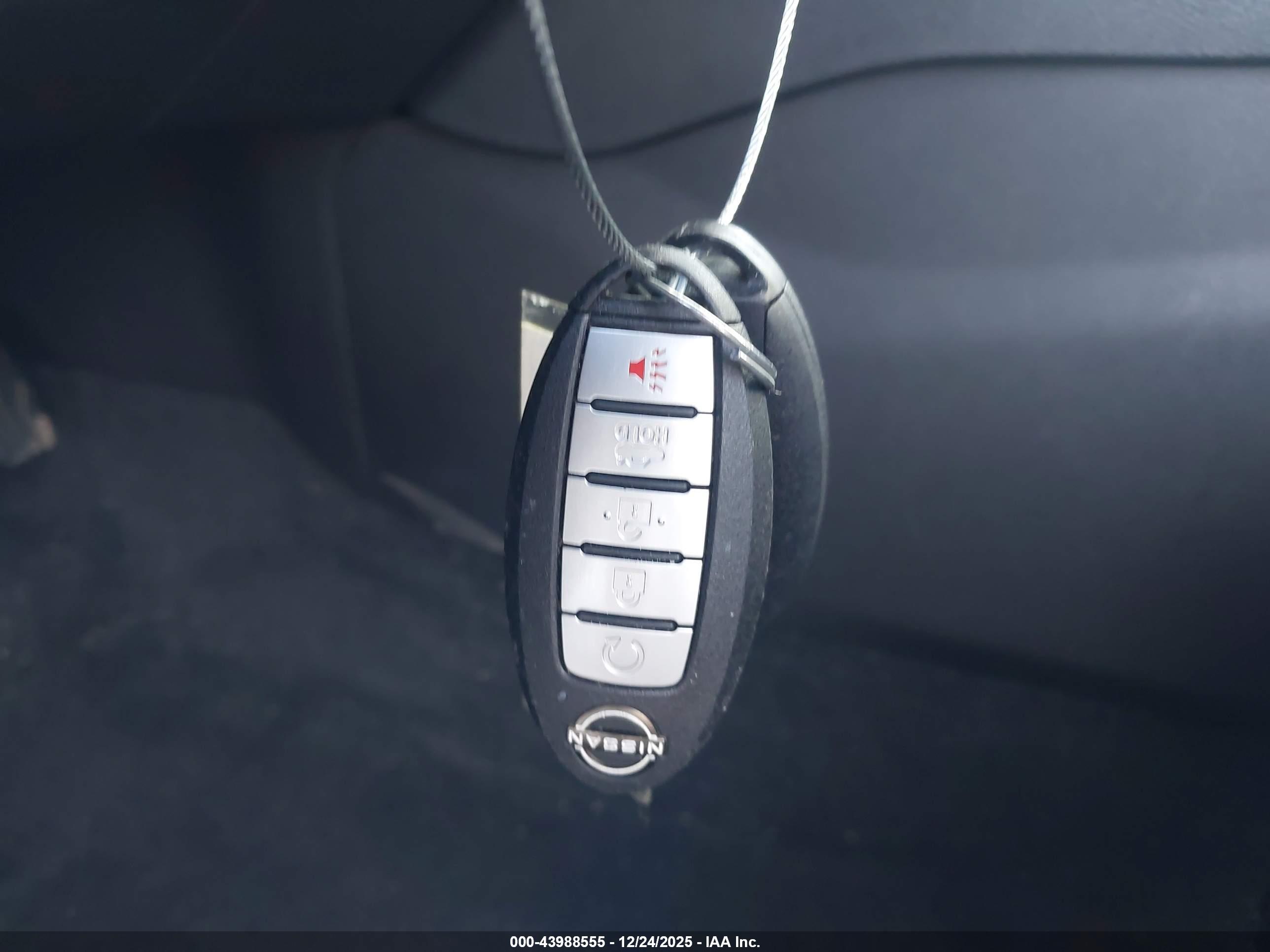 NISSAN ALTIMA image 11