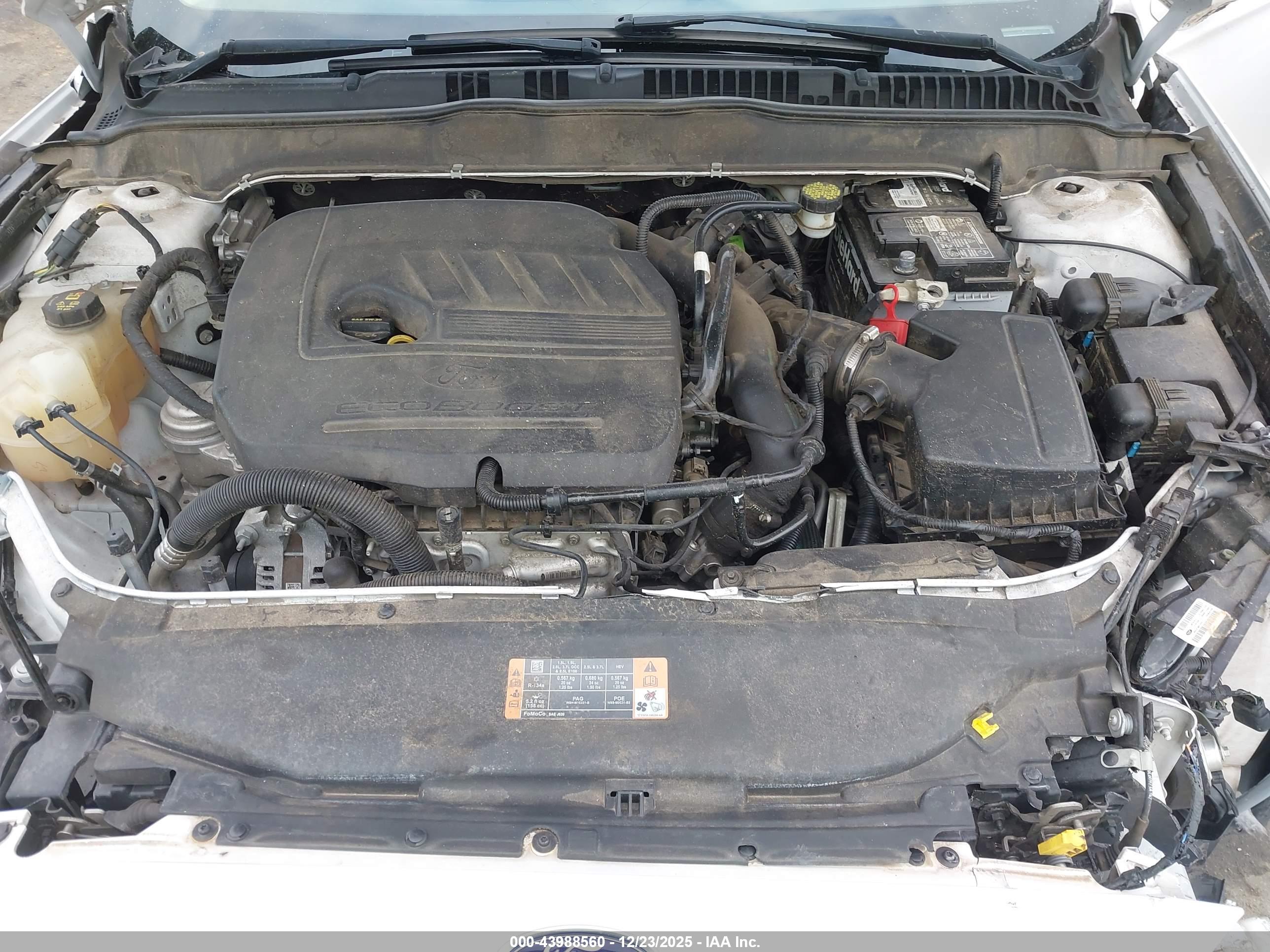 FORD FUSION image 10