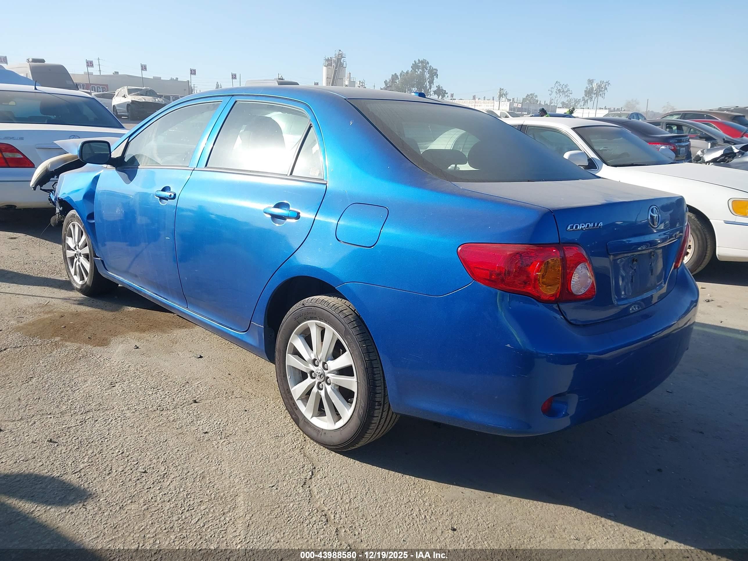 TOYOTA COROLLA image 3