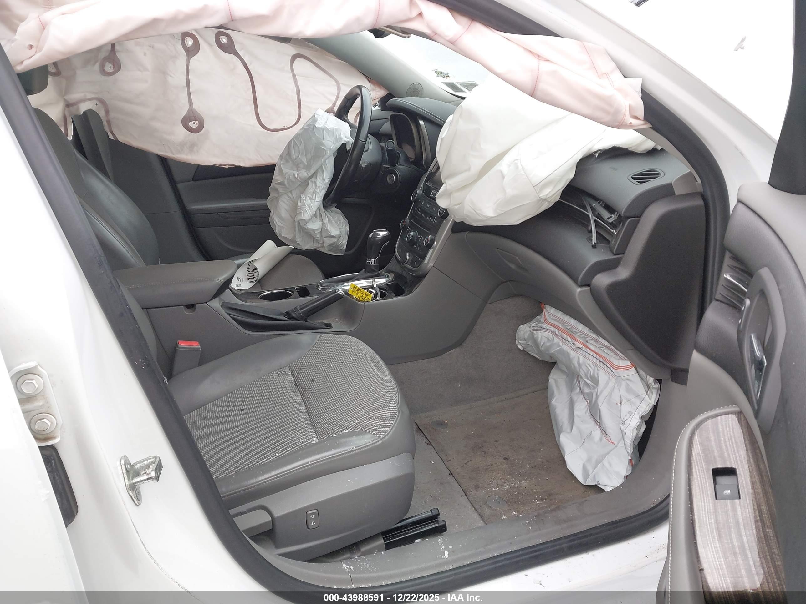 CHEVROLET MALIBU image 5