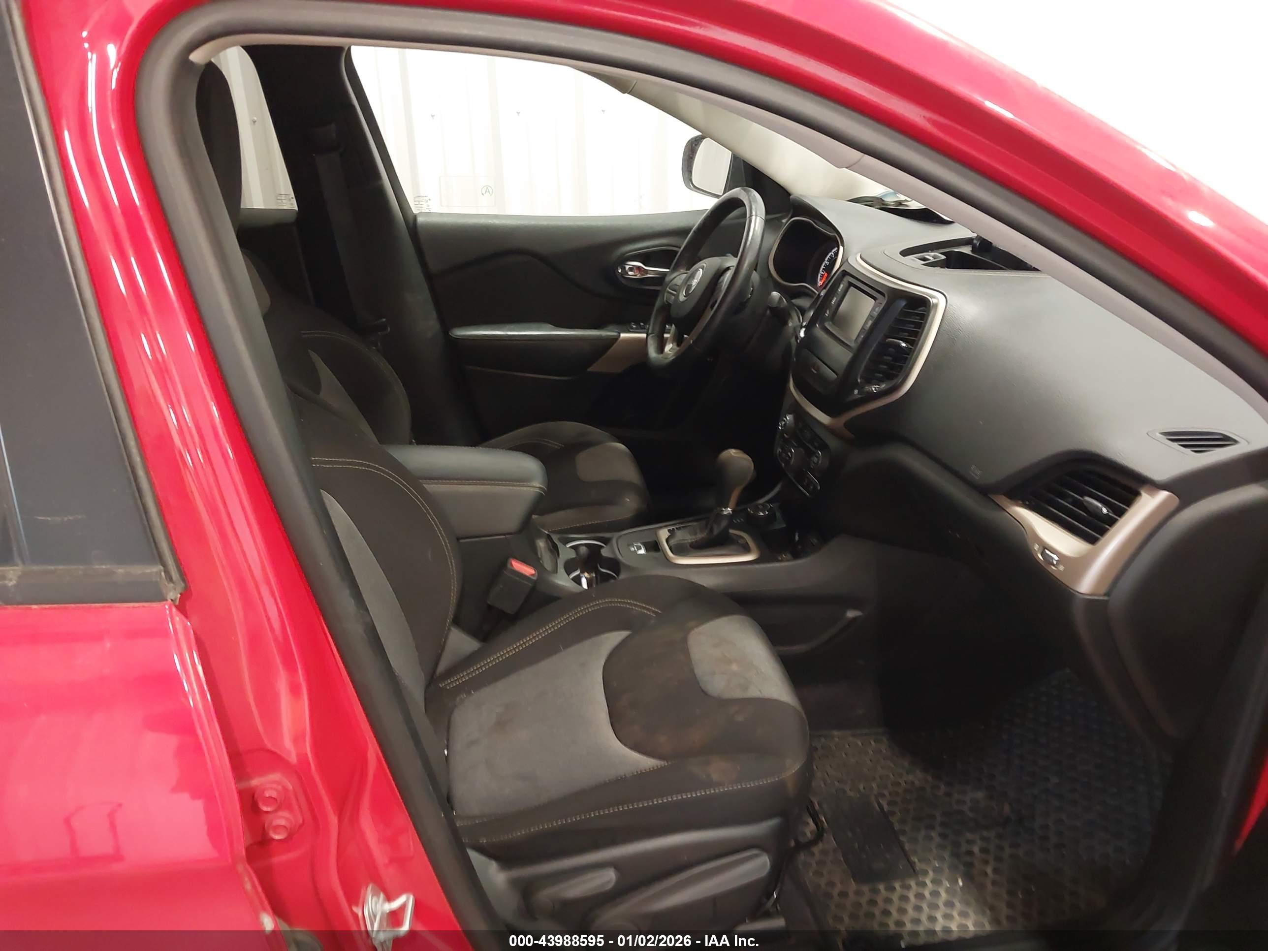 JEEP CHEROKEE image 5
