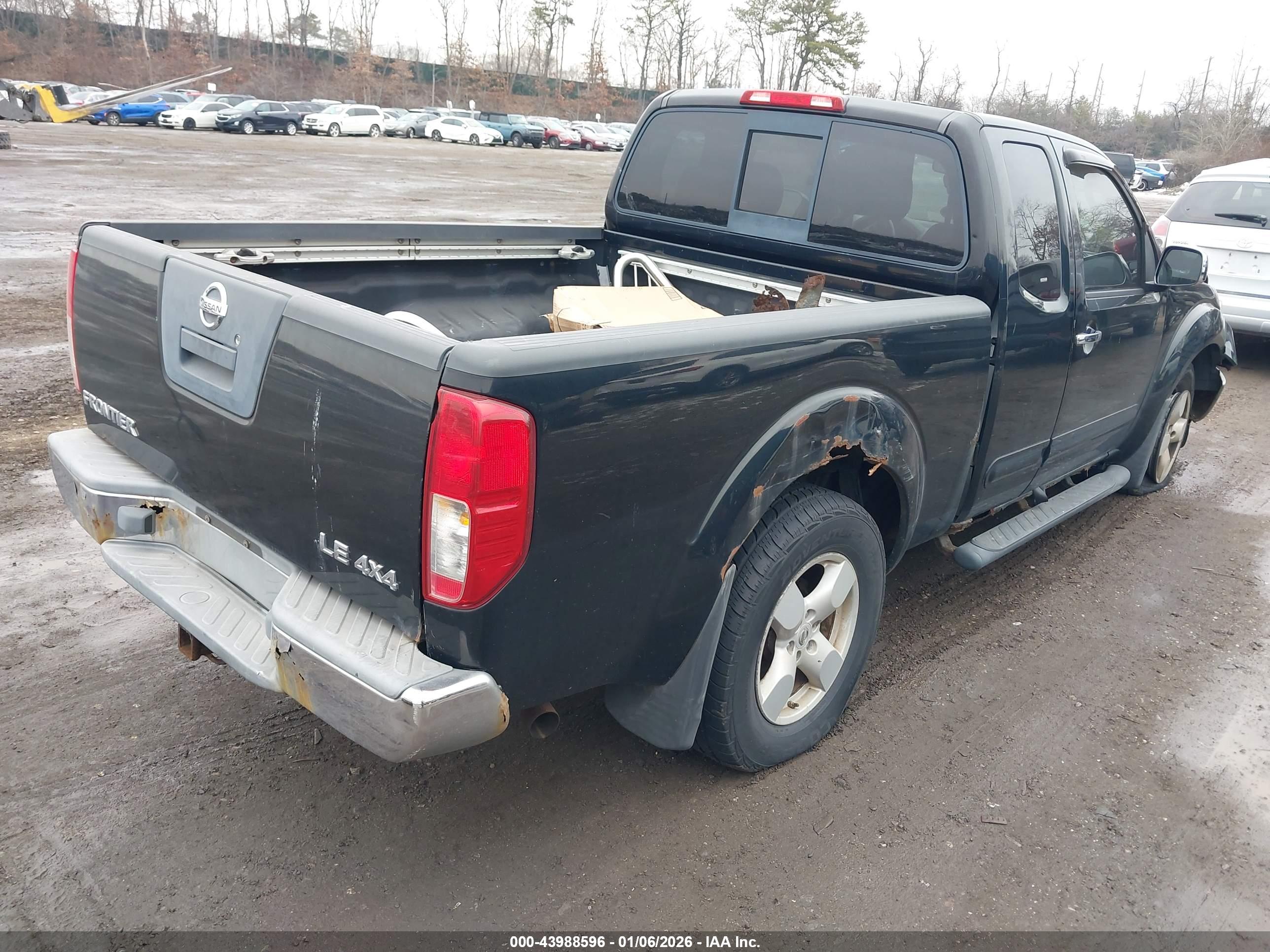 NISSAN FRONTIER image 4