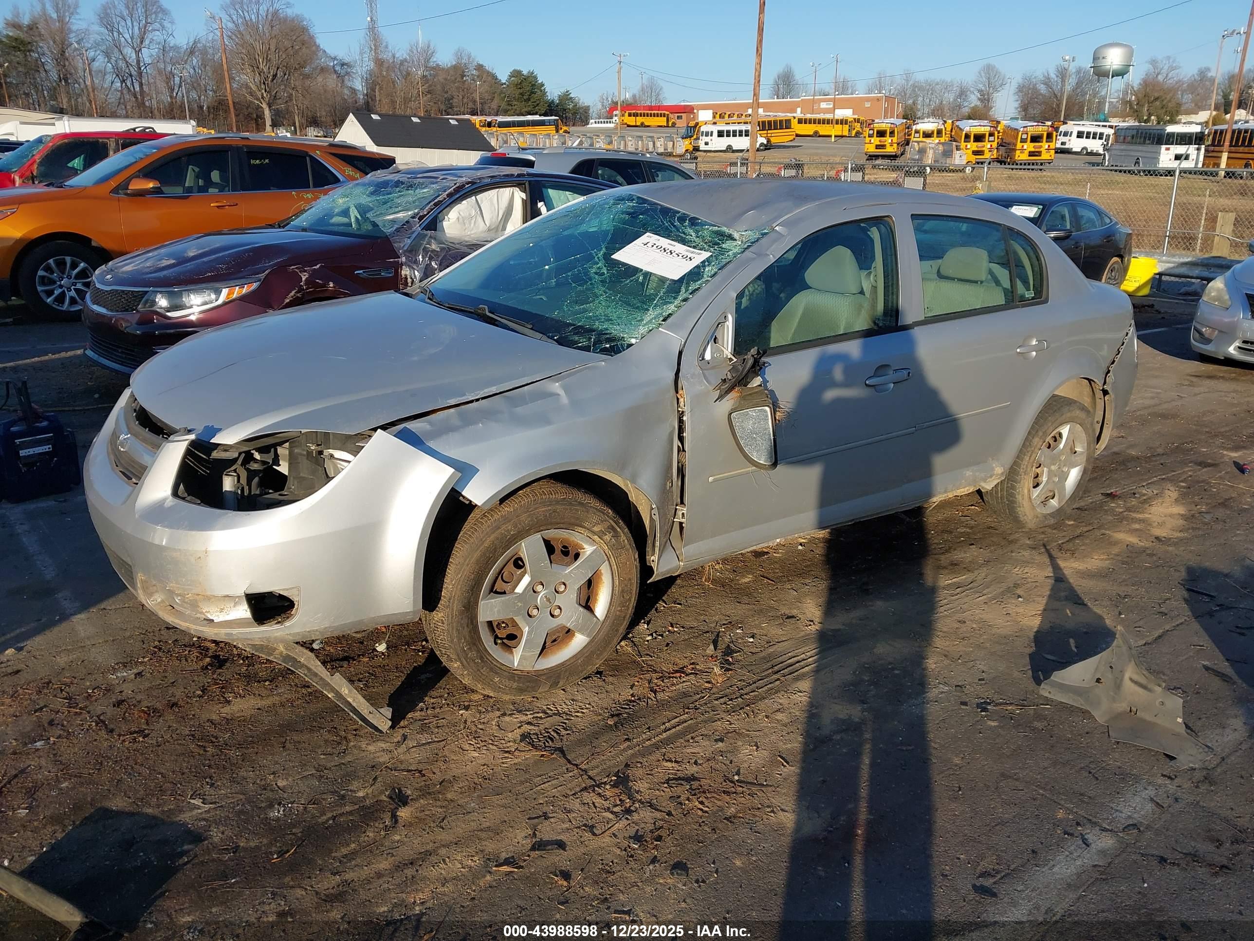 CHEVROLET COBALT image 2