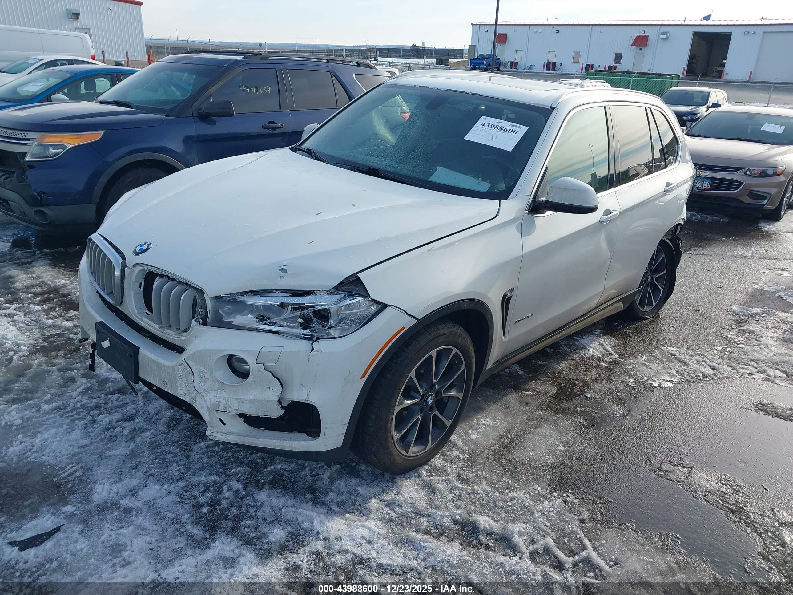 BMW X5 image 2