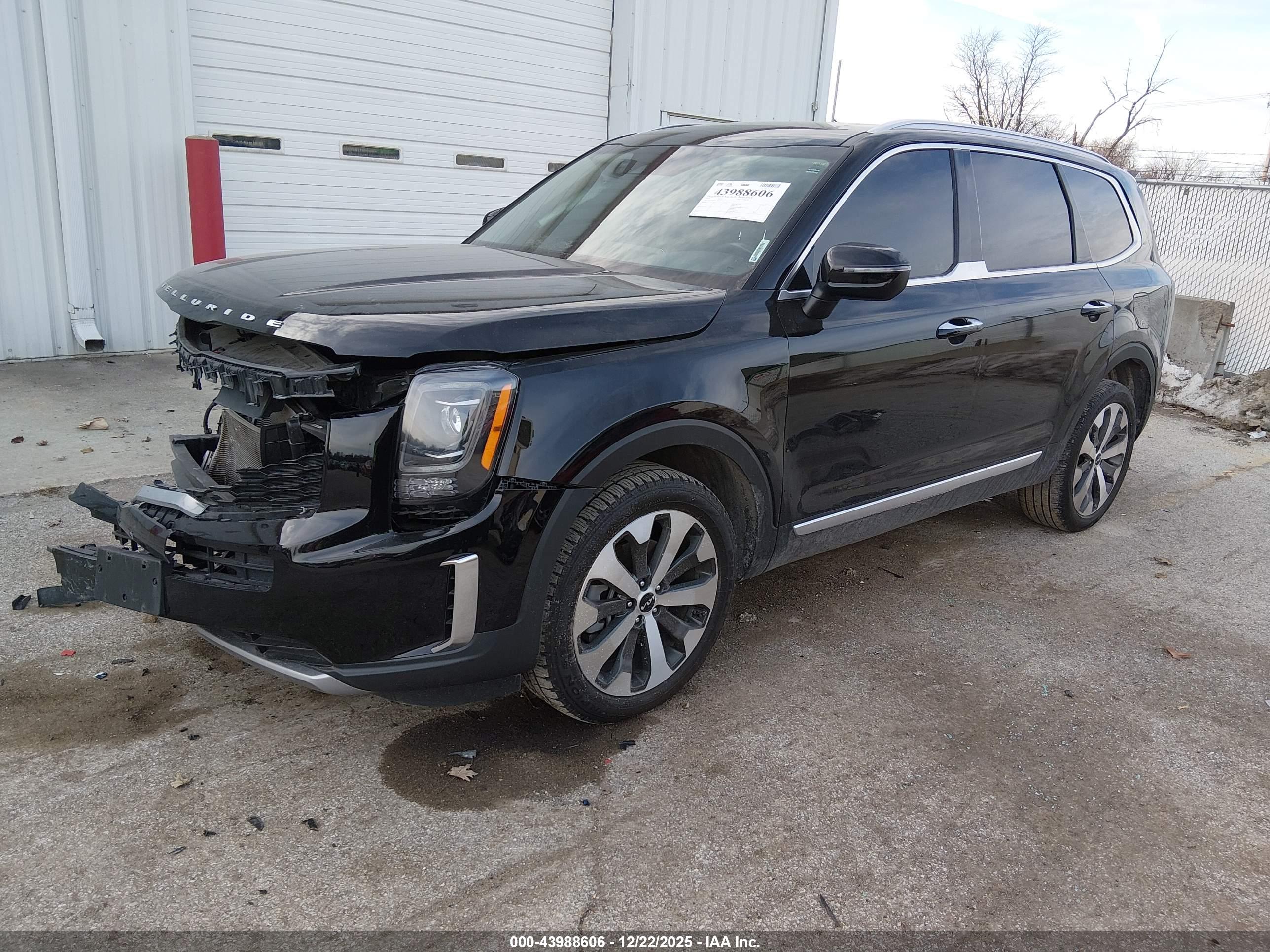 KIA TELLURIDE image 2