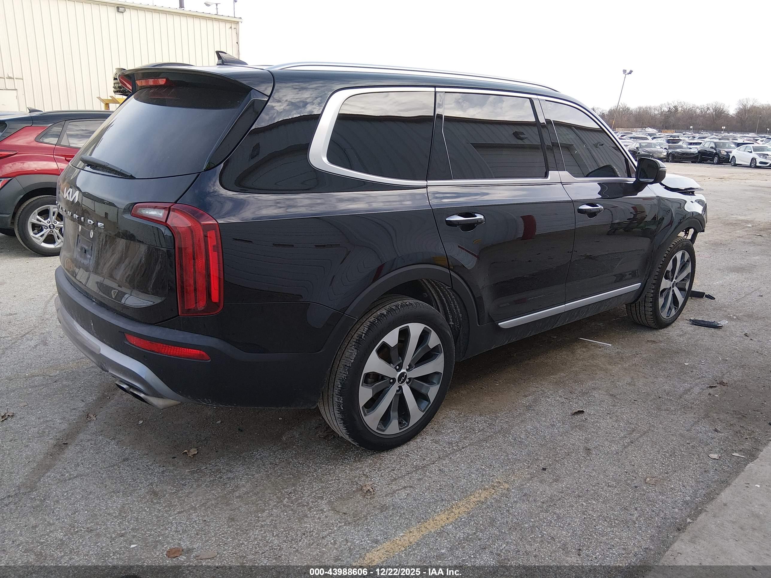 KIA TELLURIDE image 4