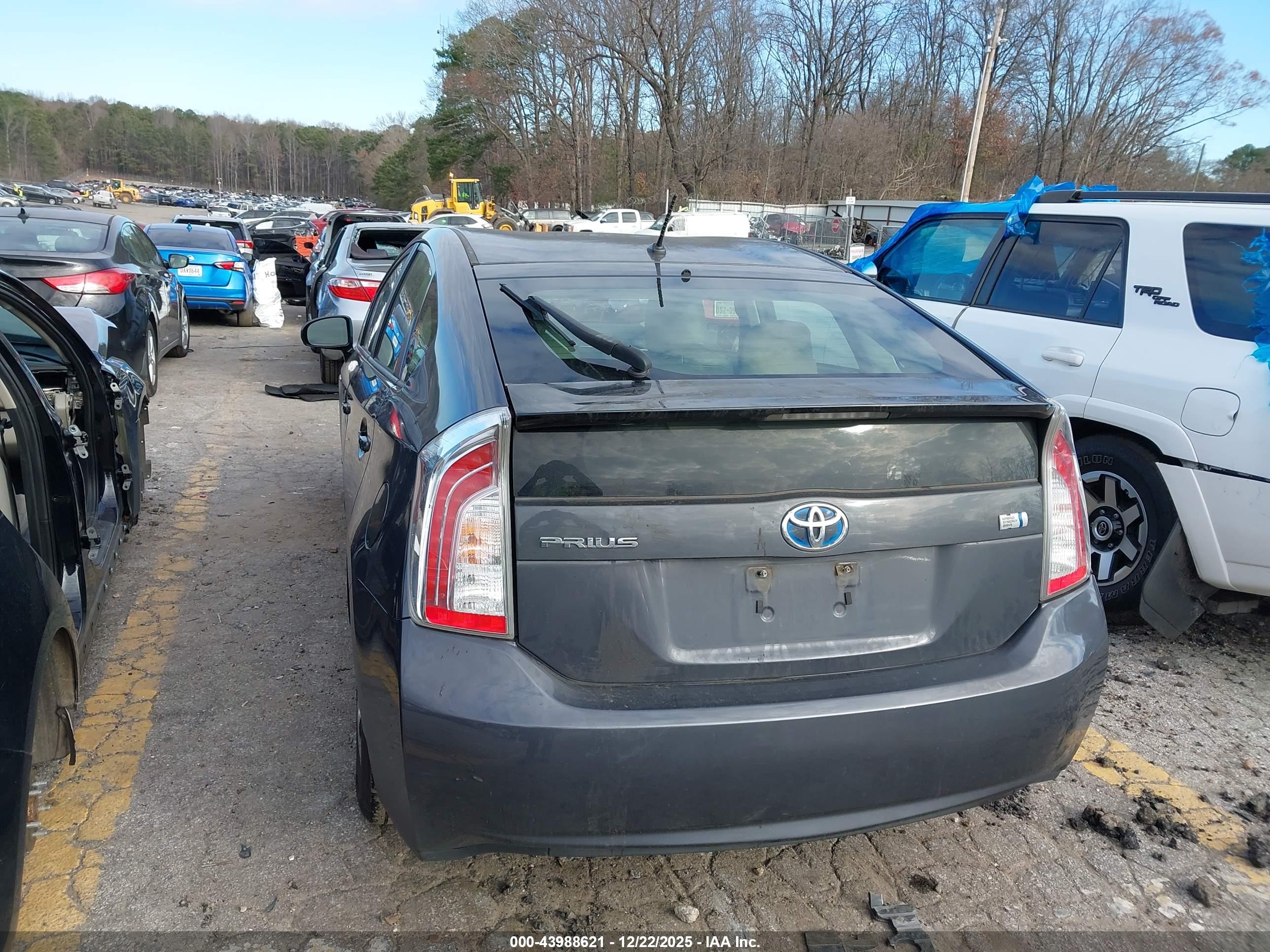 TOYOTA PRIUS image 3