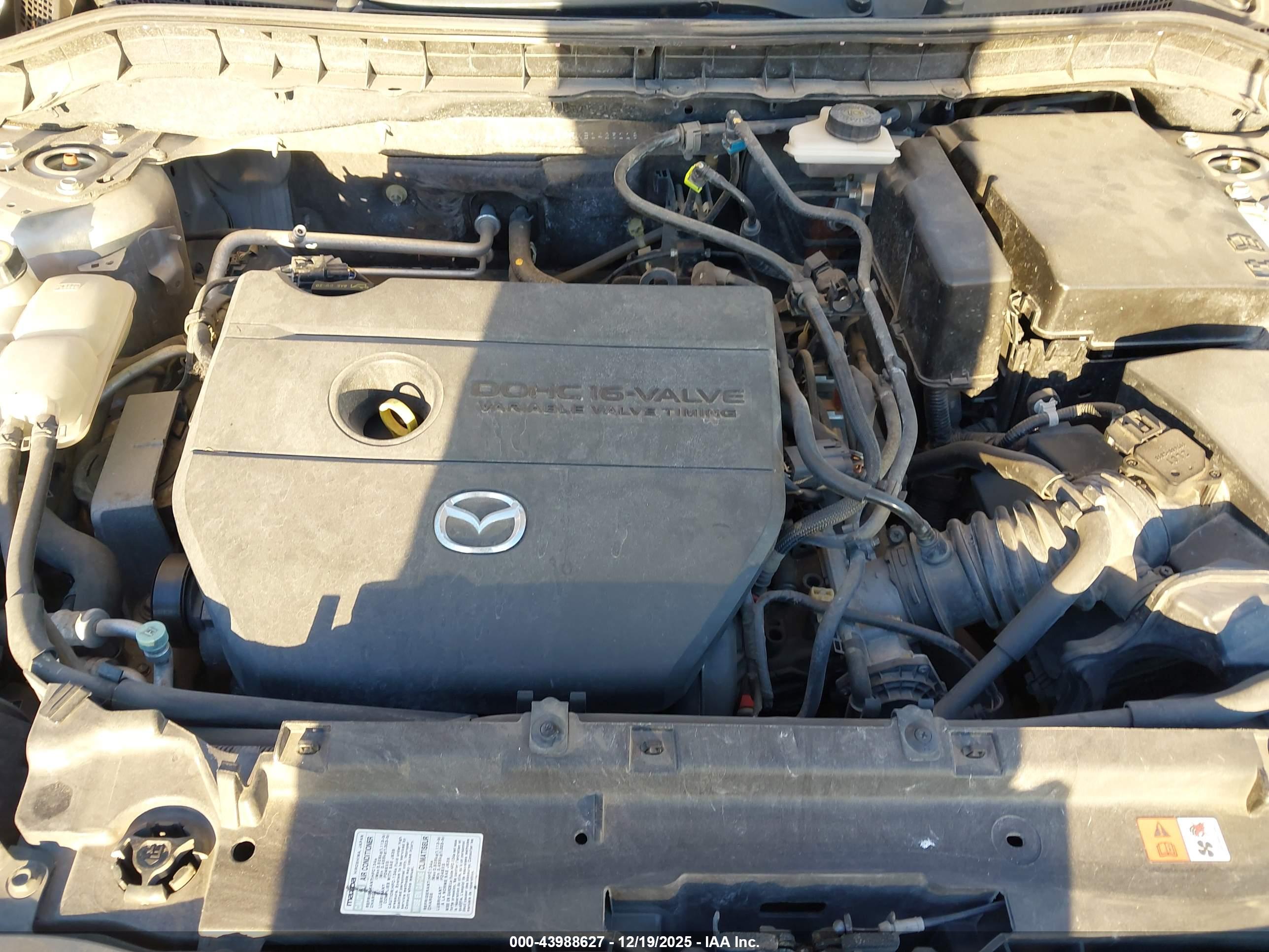 MAZDA MAZDA3 image 10