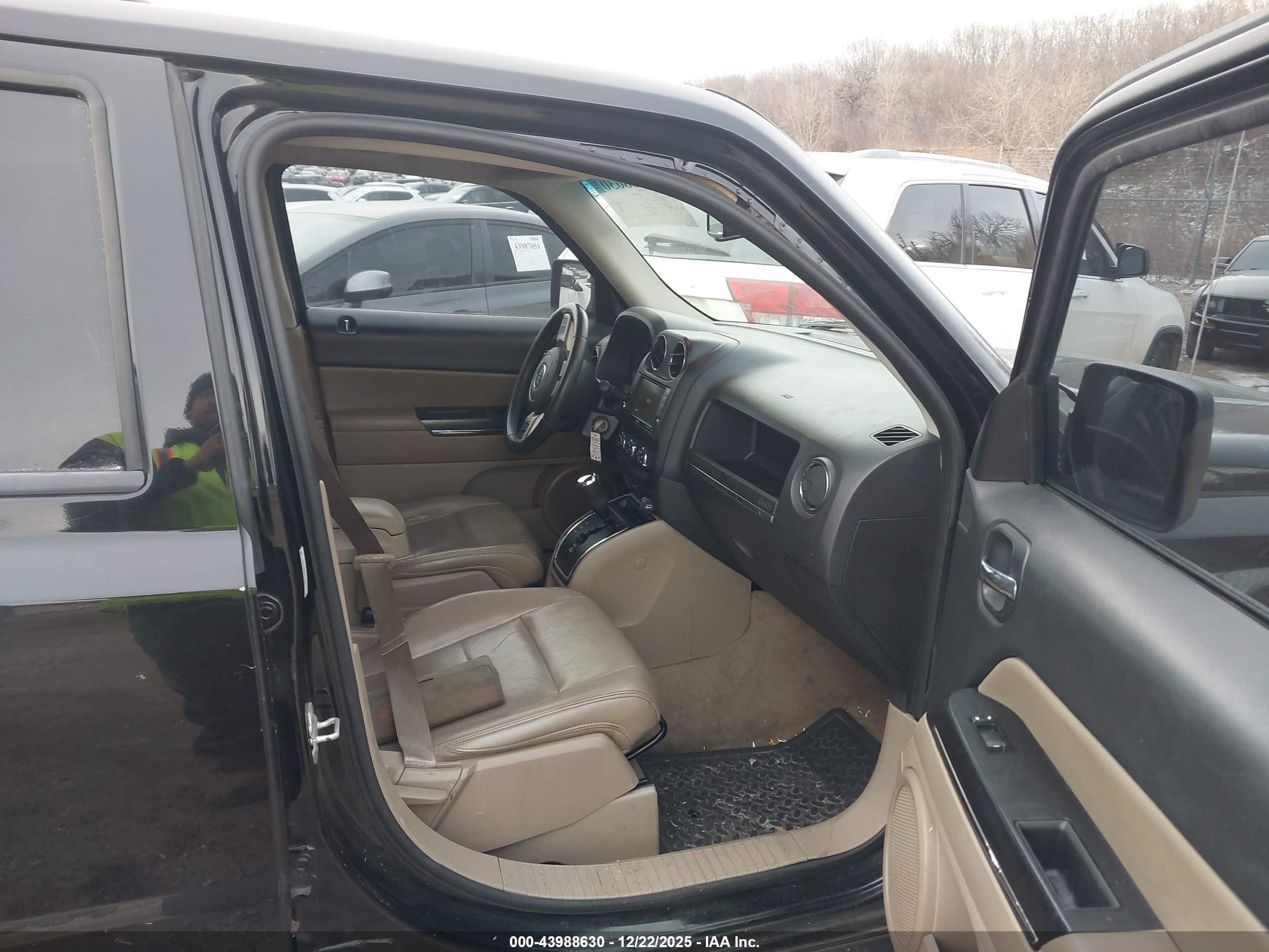 JEEP PATRIOT image 5