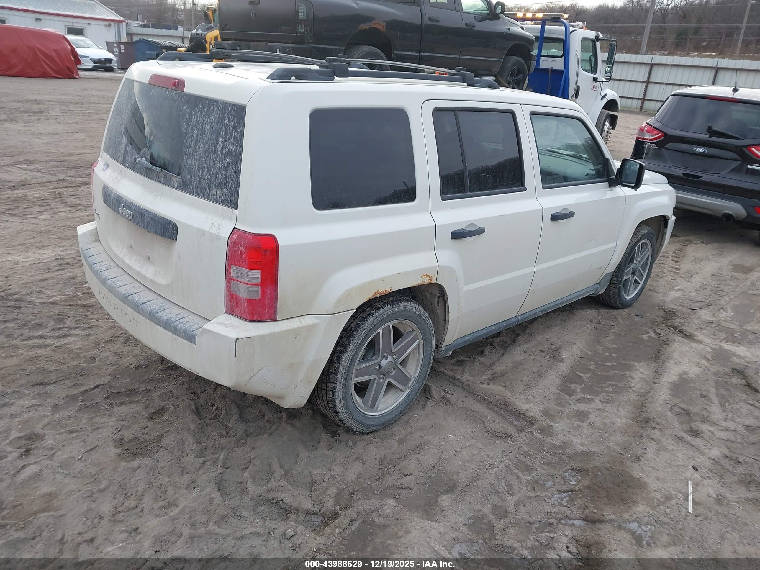 JEEP PATRIOT image 4