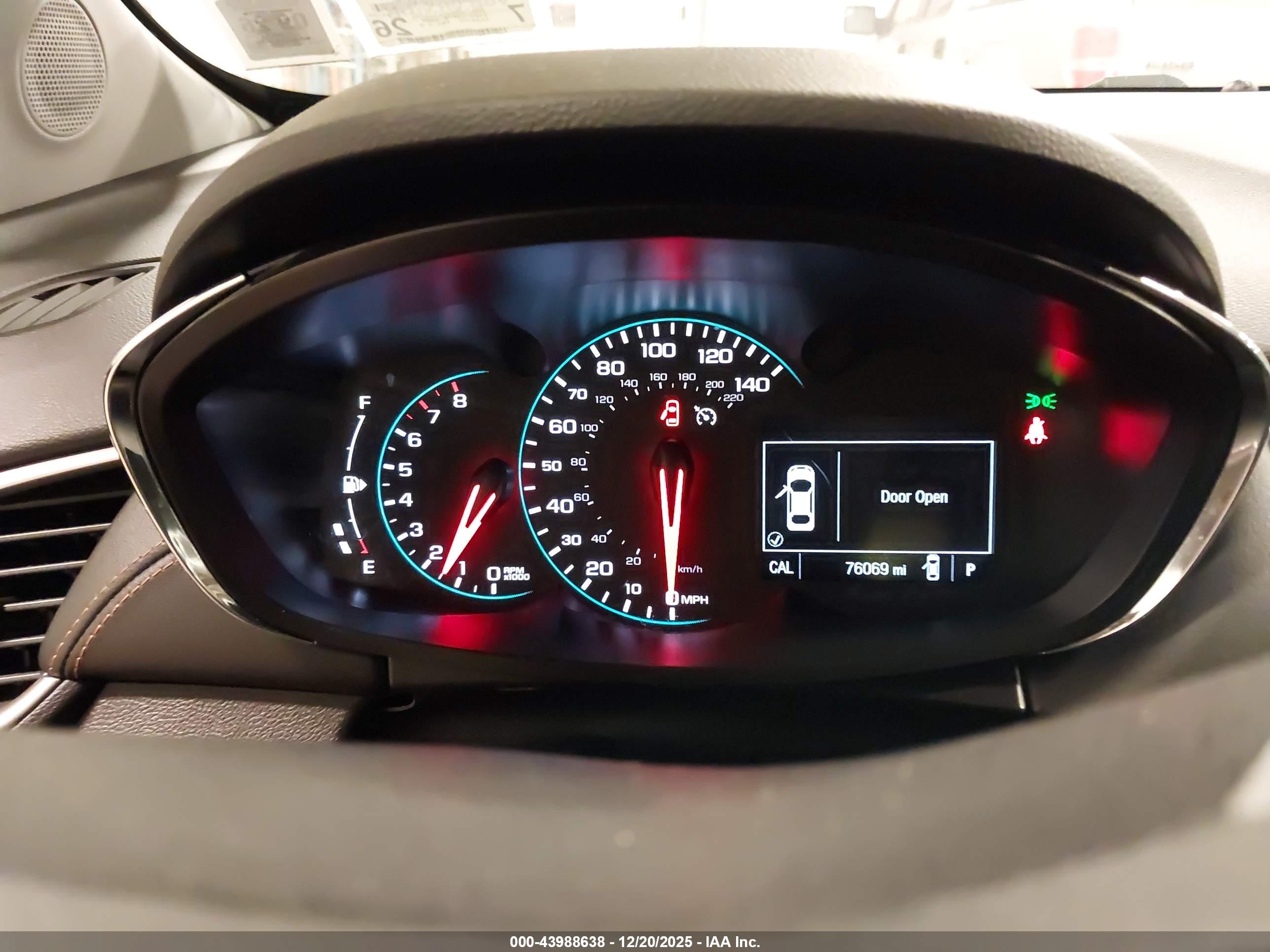 CHEVROLET TRAX image 7