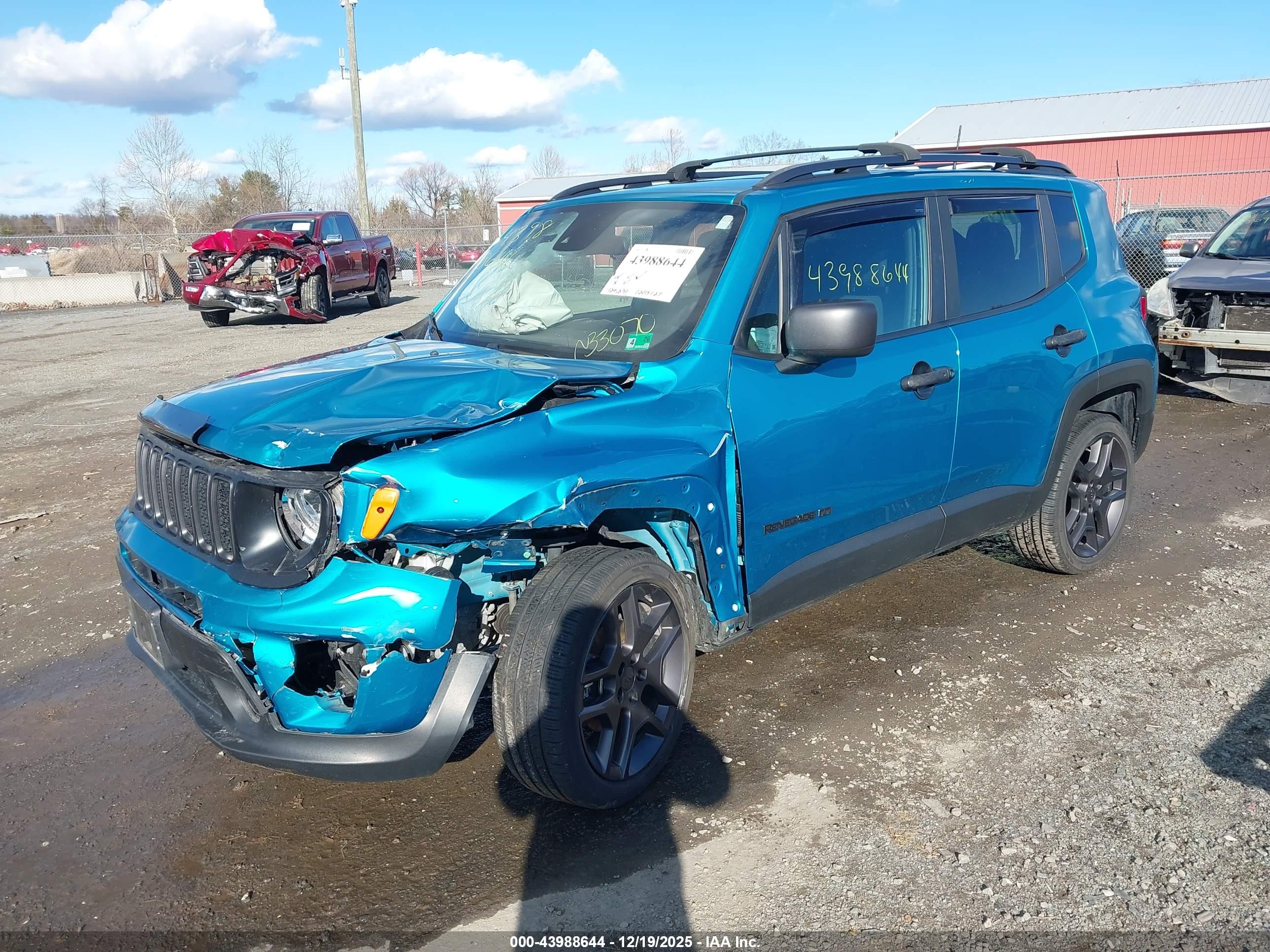 JEEP RENEGADE image 2