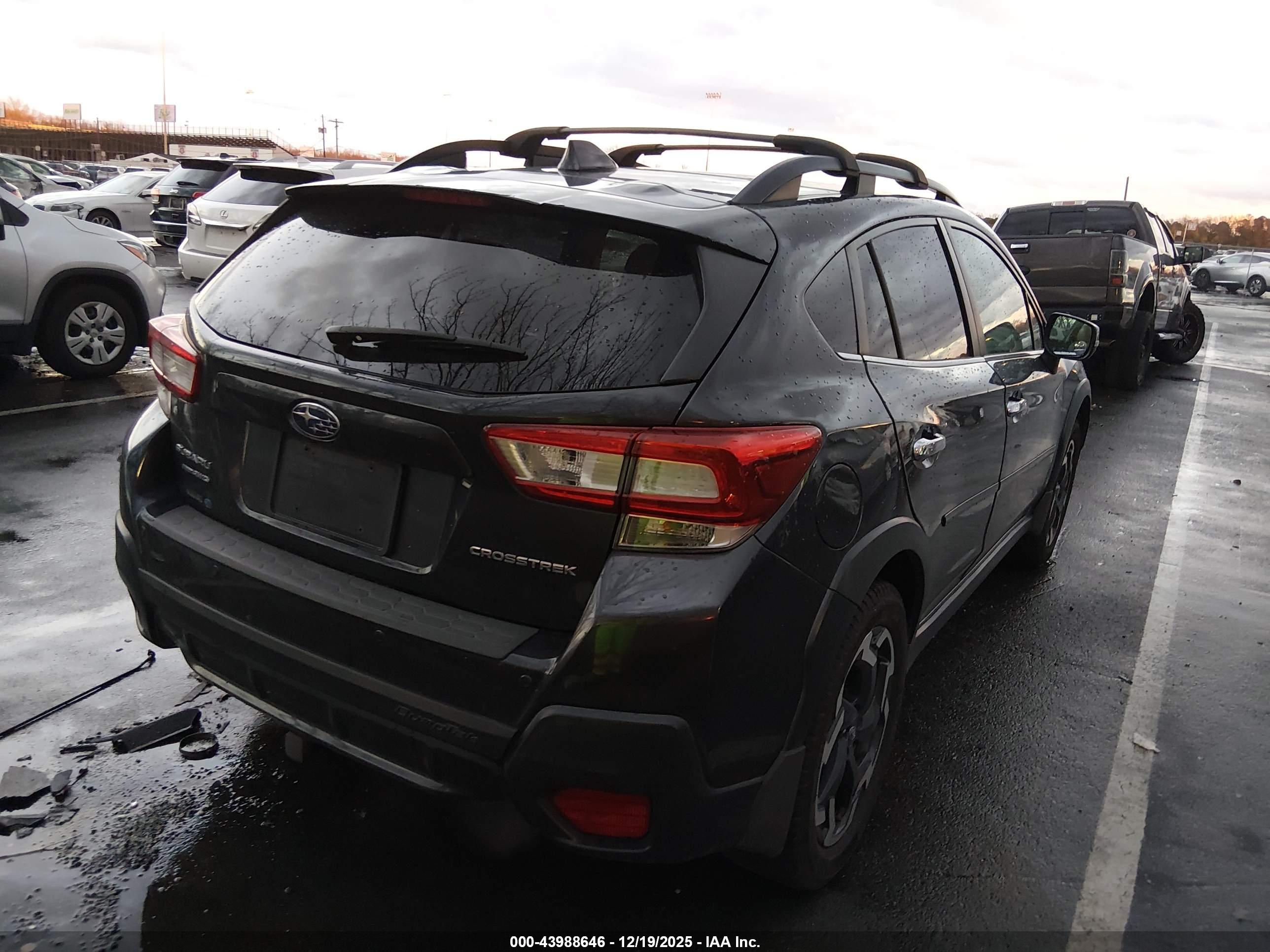 SUBARU CROSSTREK image 4
