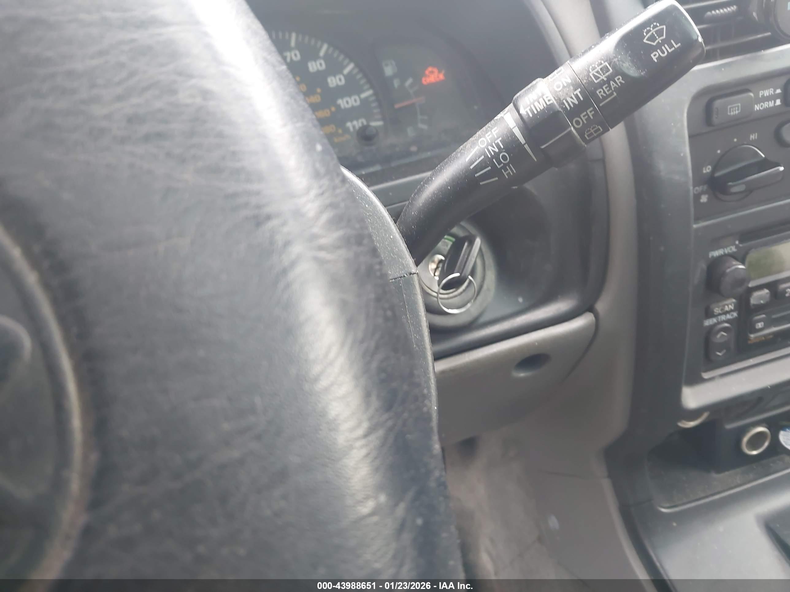 TOYOTA 4RUNNER image 11