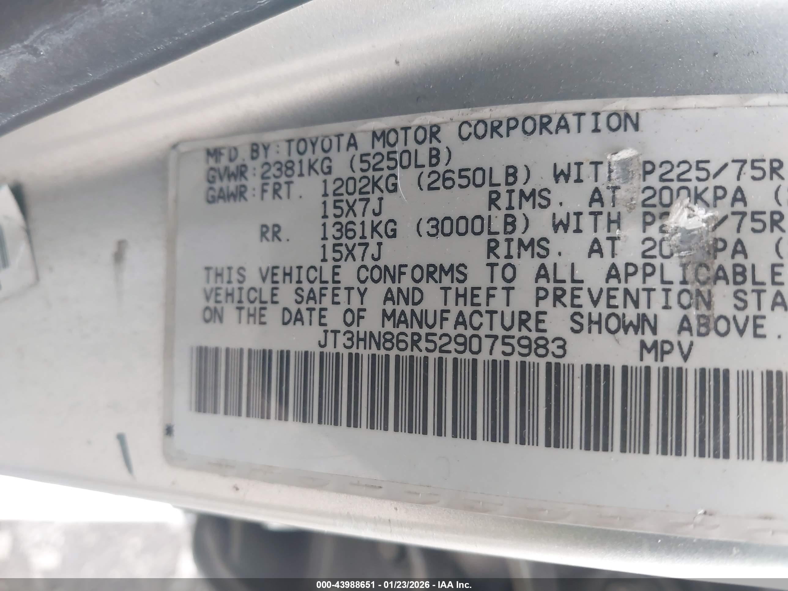 TOYOTA 4RUNNER image 9