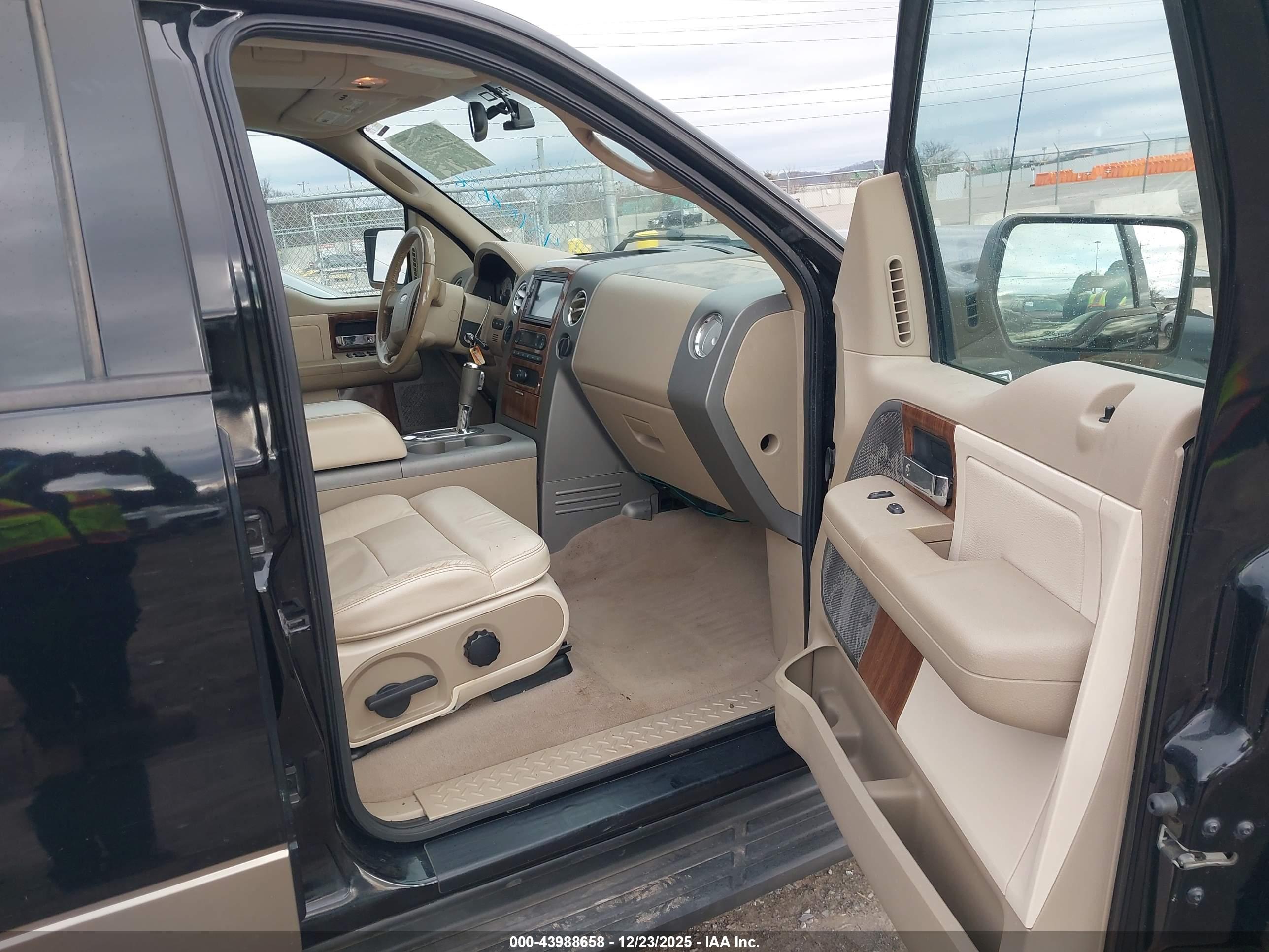FORD F-150 image 5