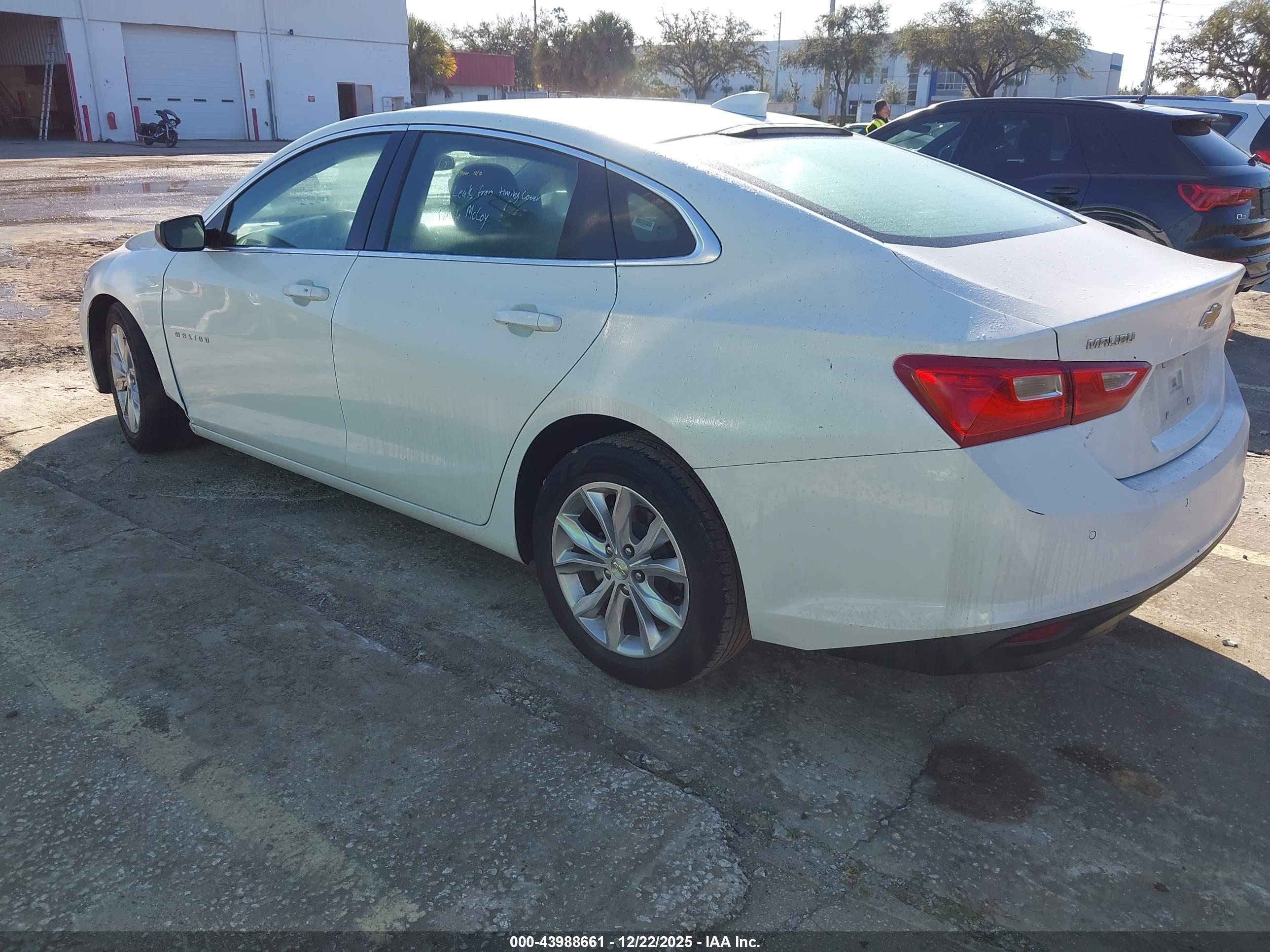 CHEVROLET MALIBU image 3