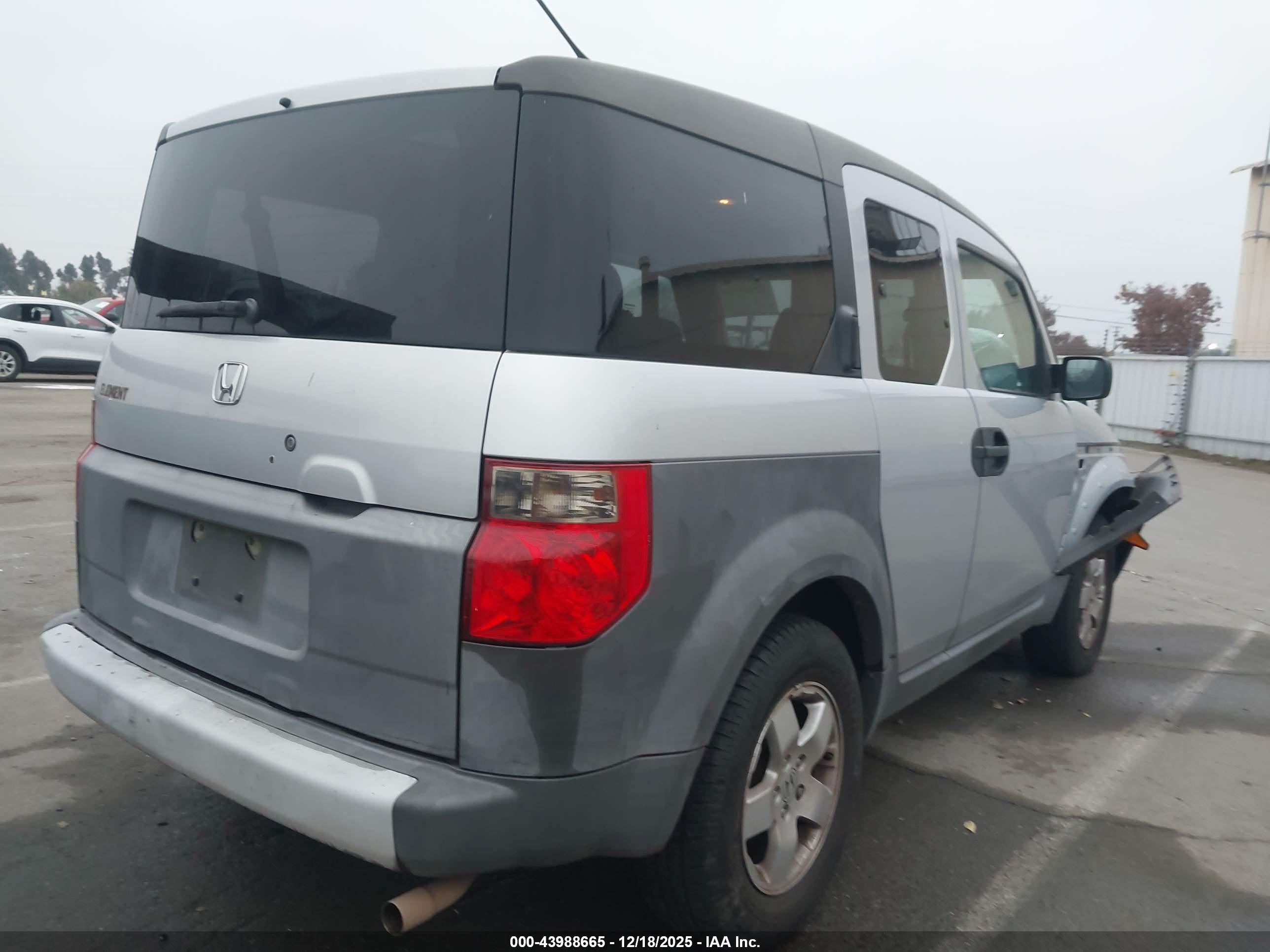HONDA ELEMENT image 4