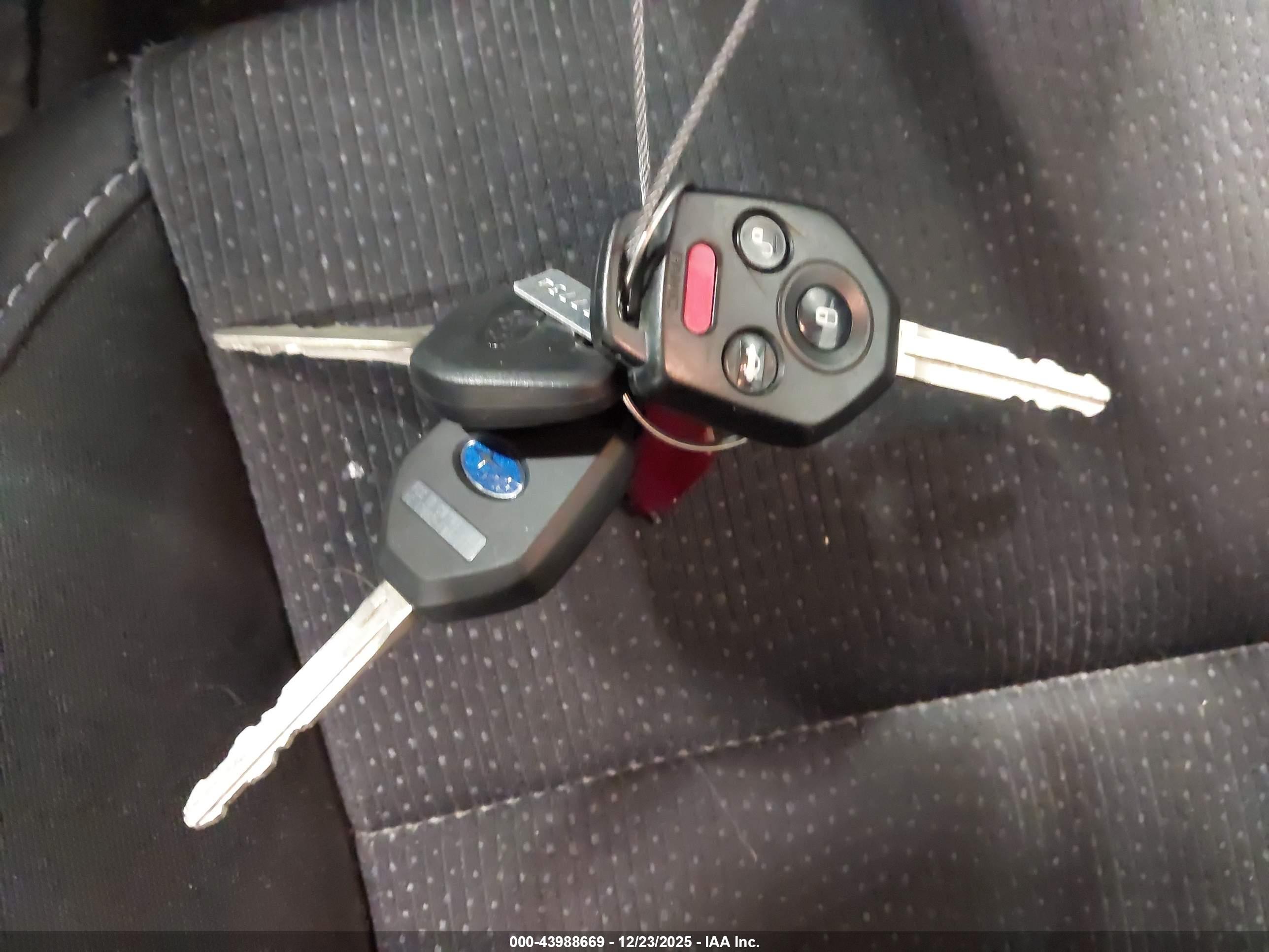 SUBARU LEGACY image 11