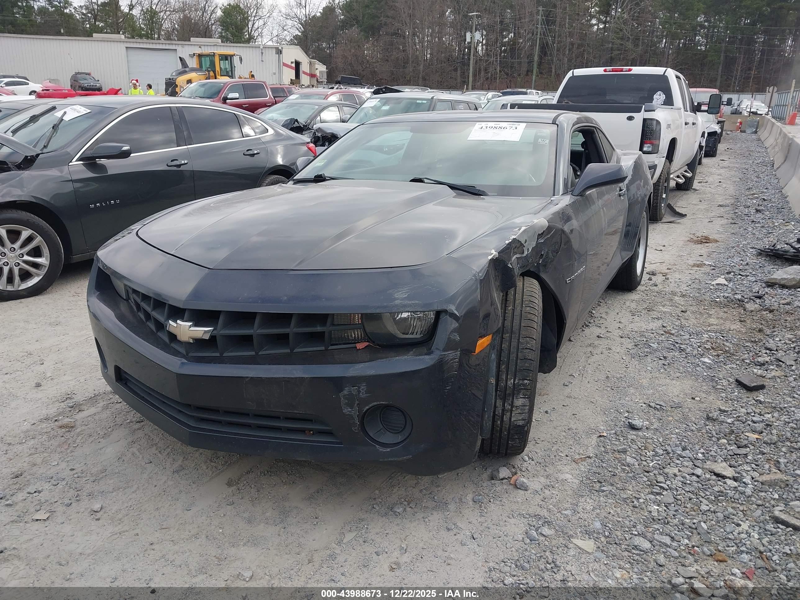CHEVROLET CAMARO image 2