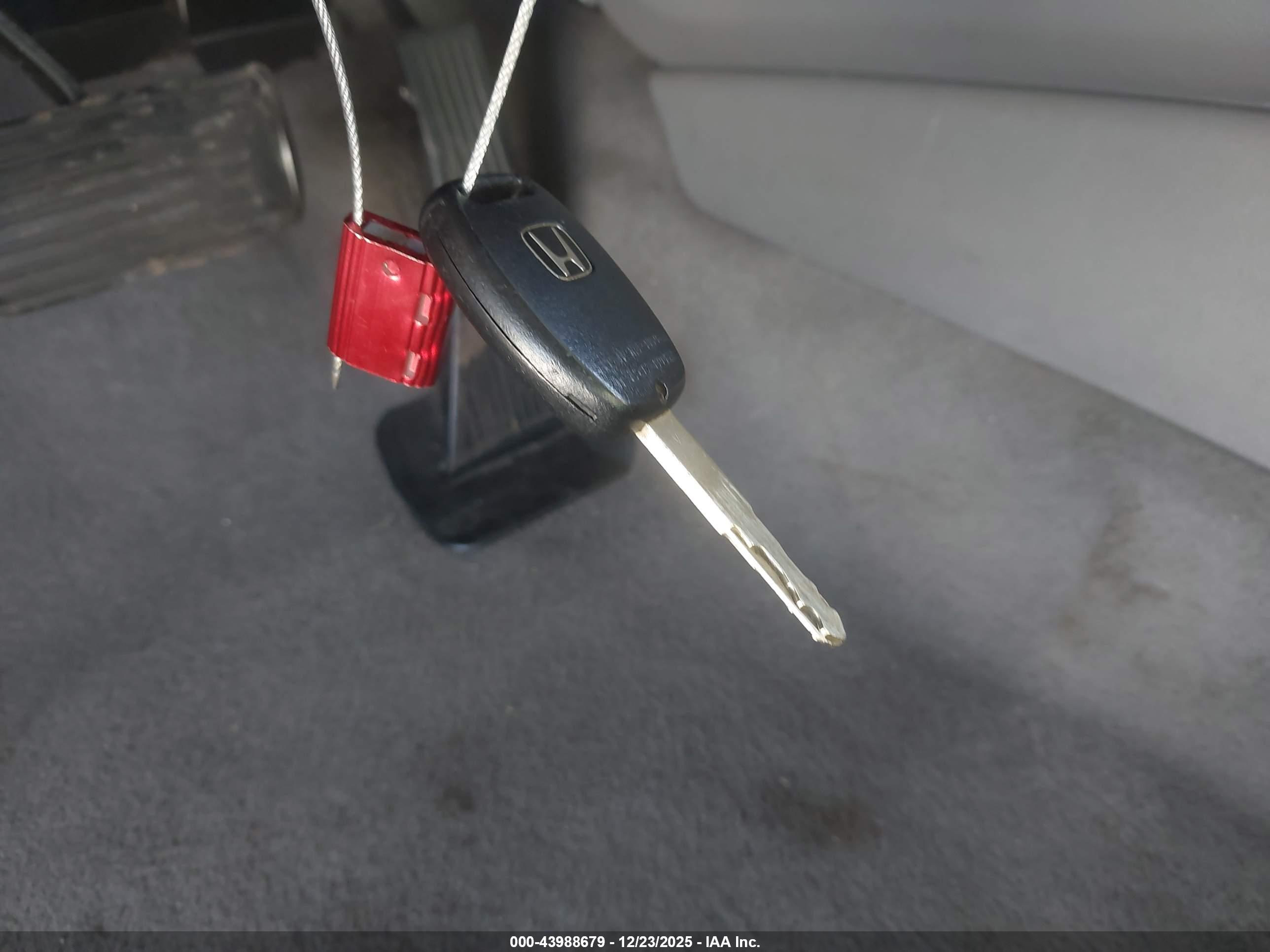HONDA CIVIC image 11