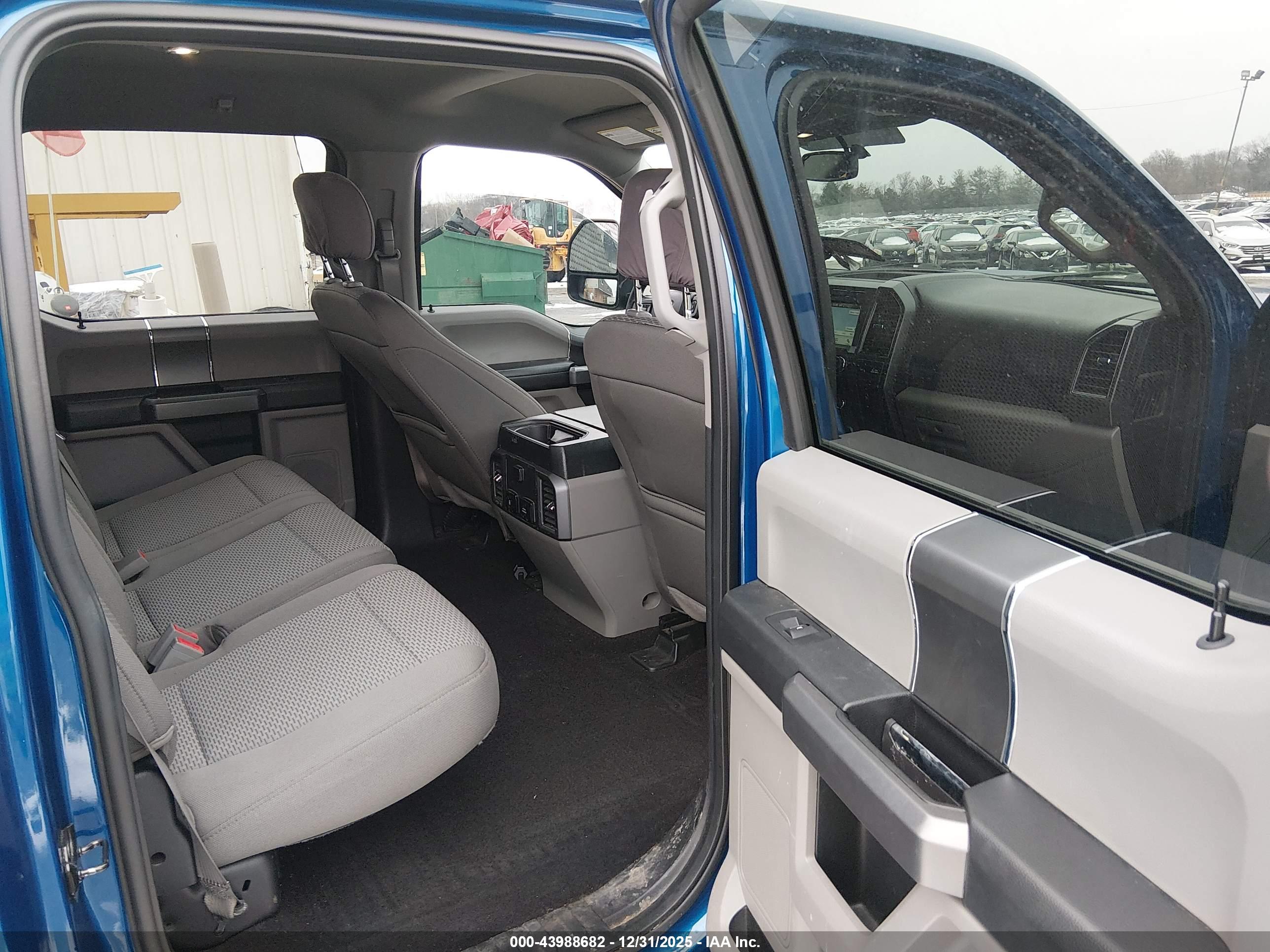 FORD F-150 image 8