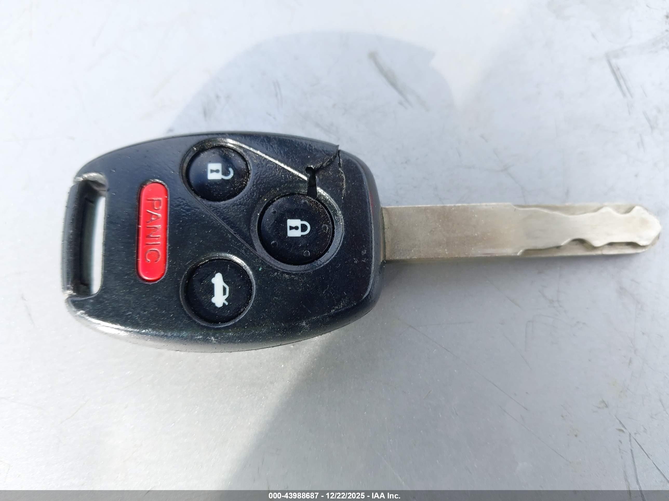 HONDA CIVIC image 11