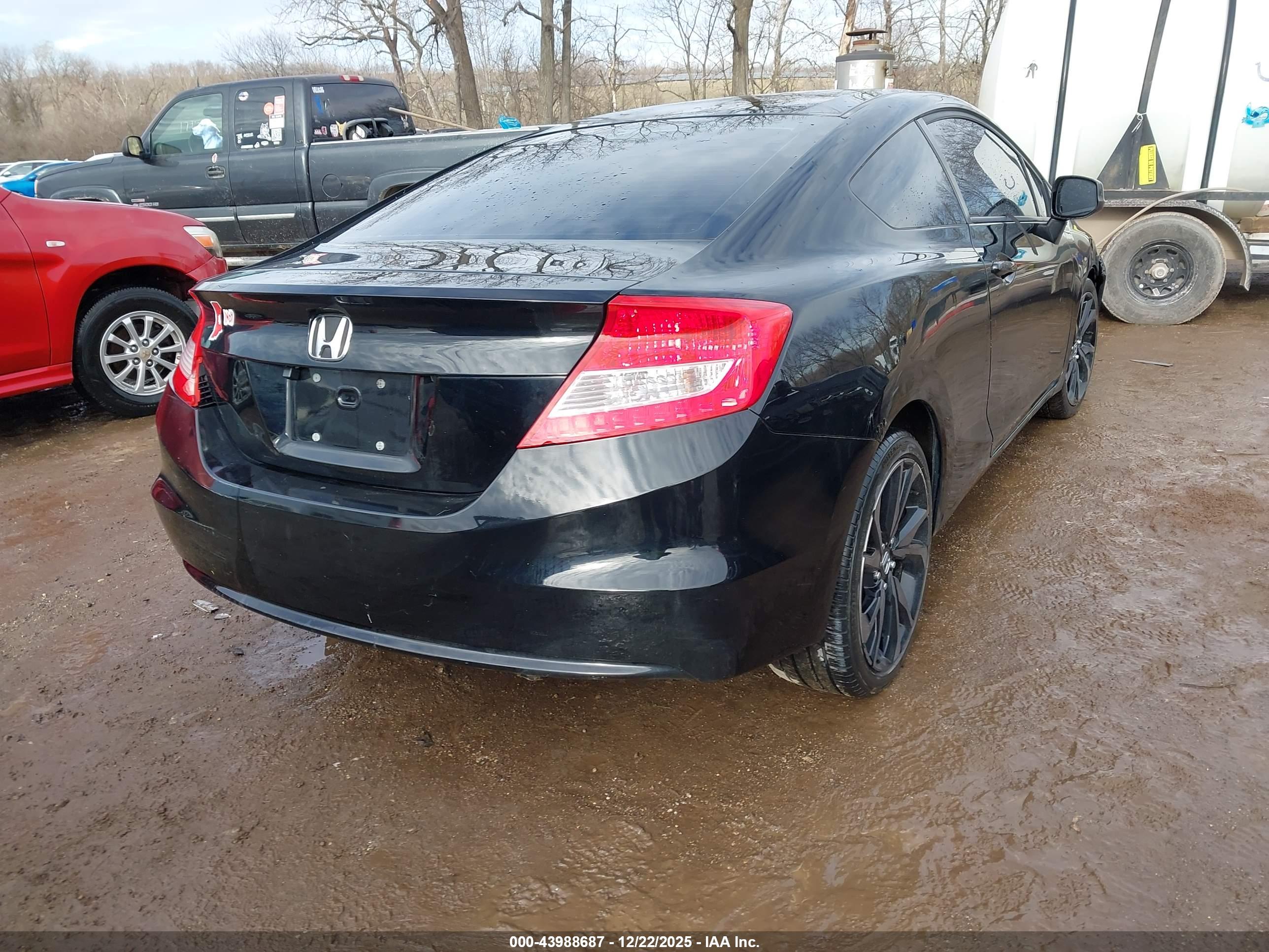 HONDA CIVIC image 4