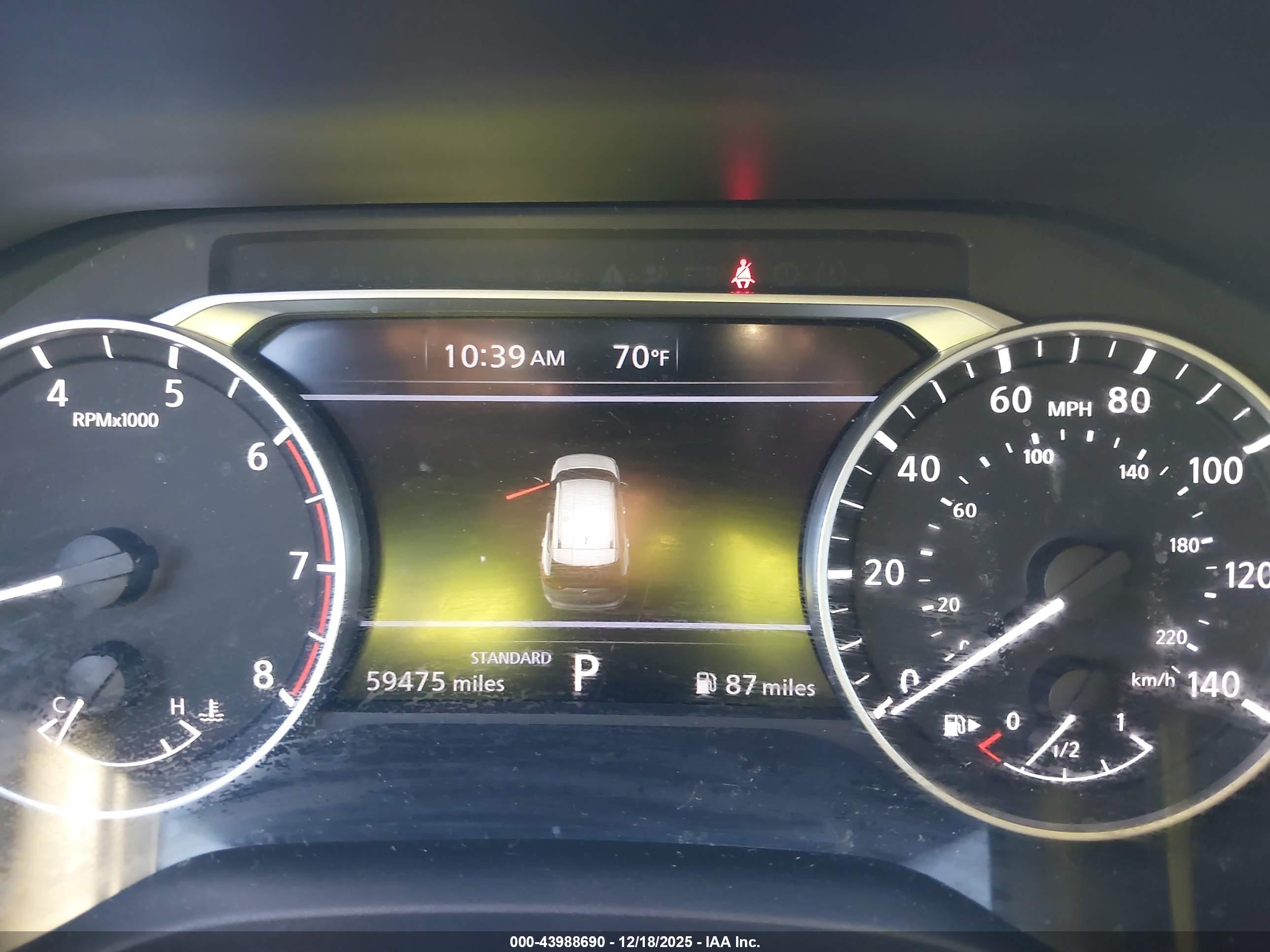 NISSAN ROGUE image 7