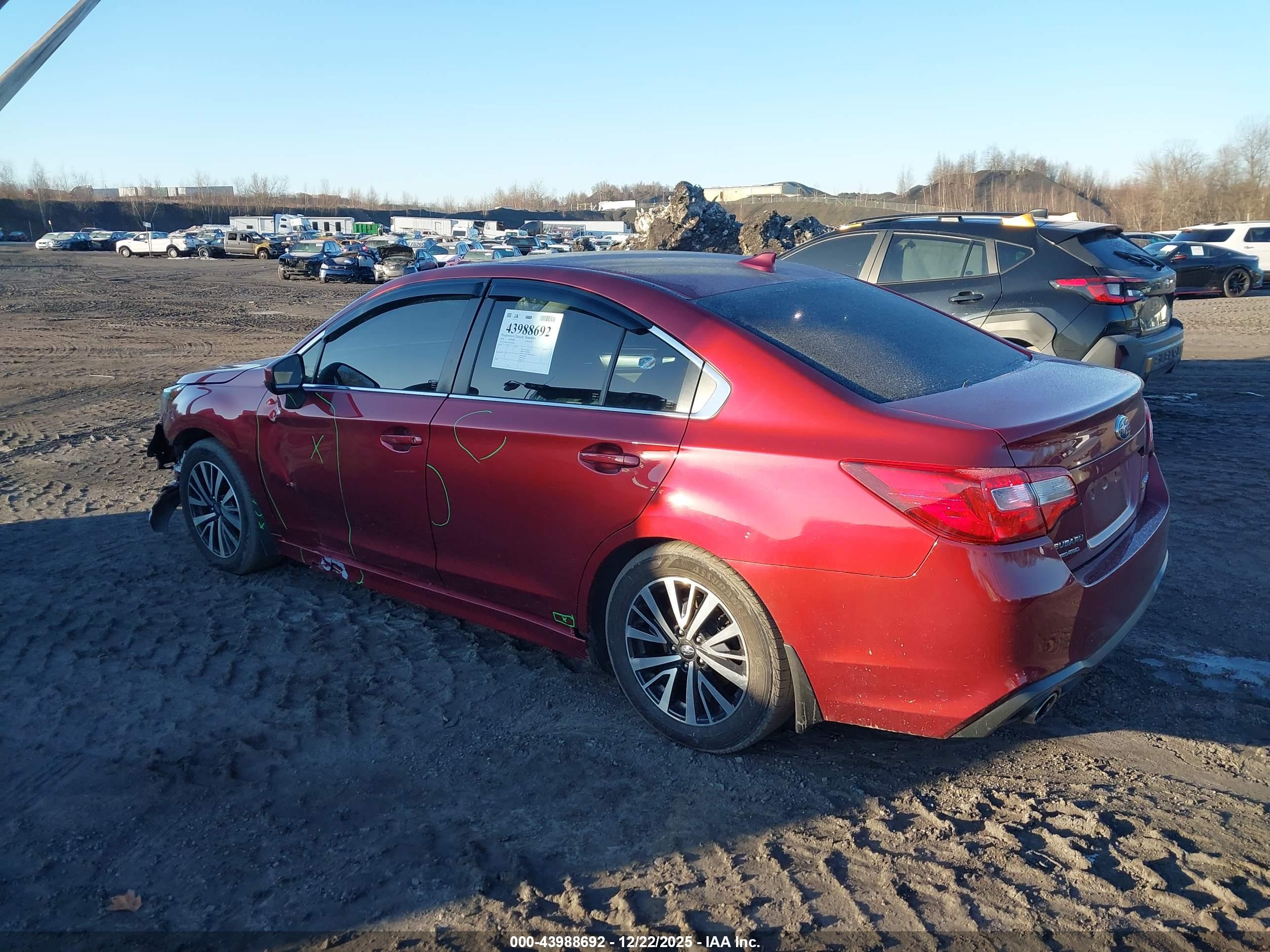 SUBARU LEGACY image 3