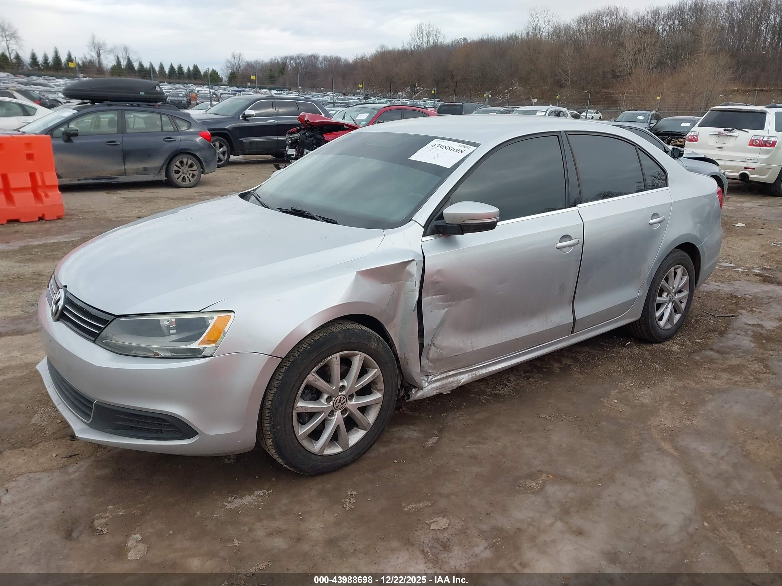 VOLKSWAGEN JETTA image 2