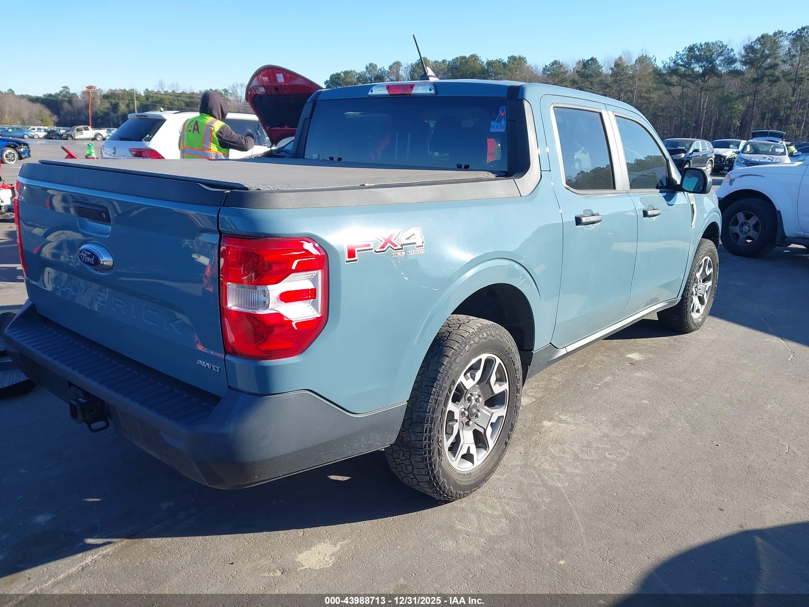 FORD MAVERICK image 4