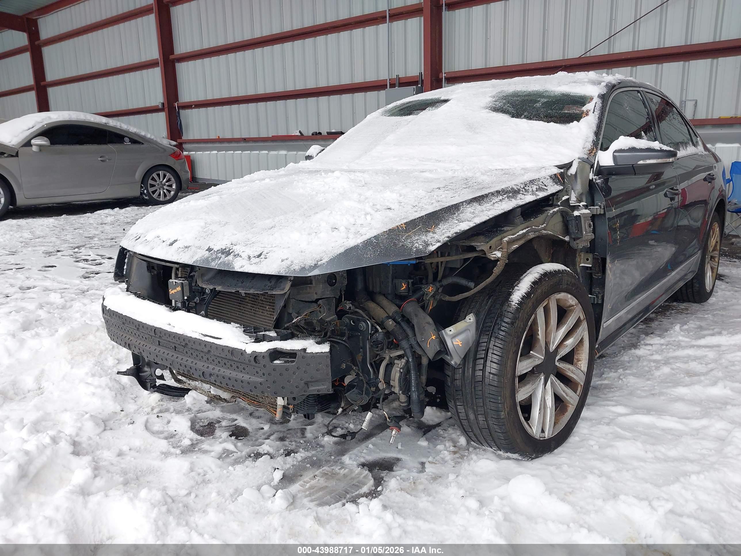 VOLKSWAGEN PASSAT image 6