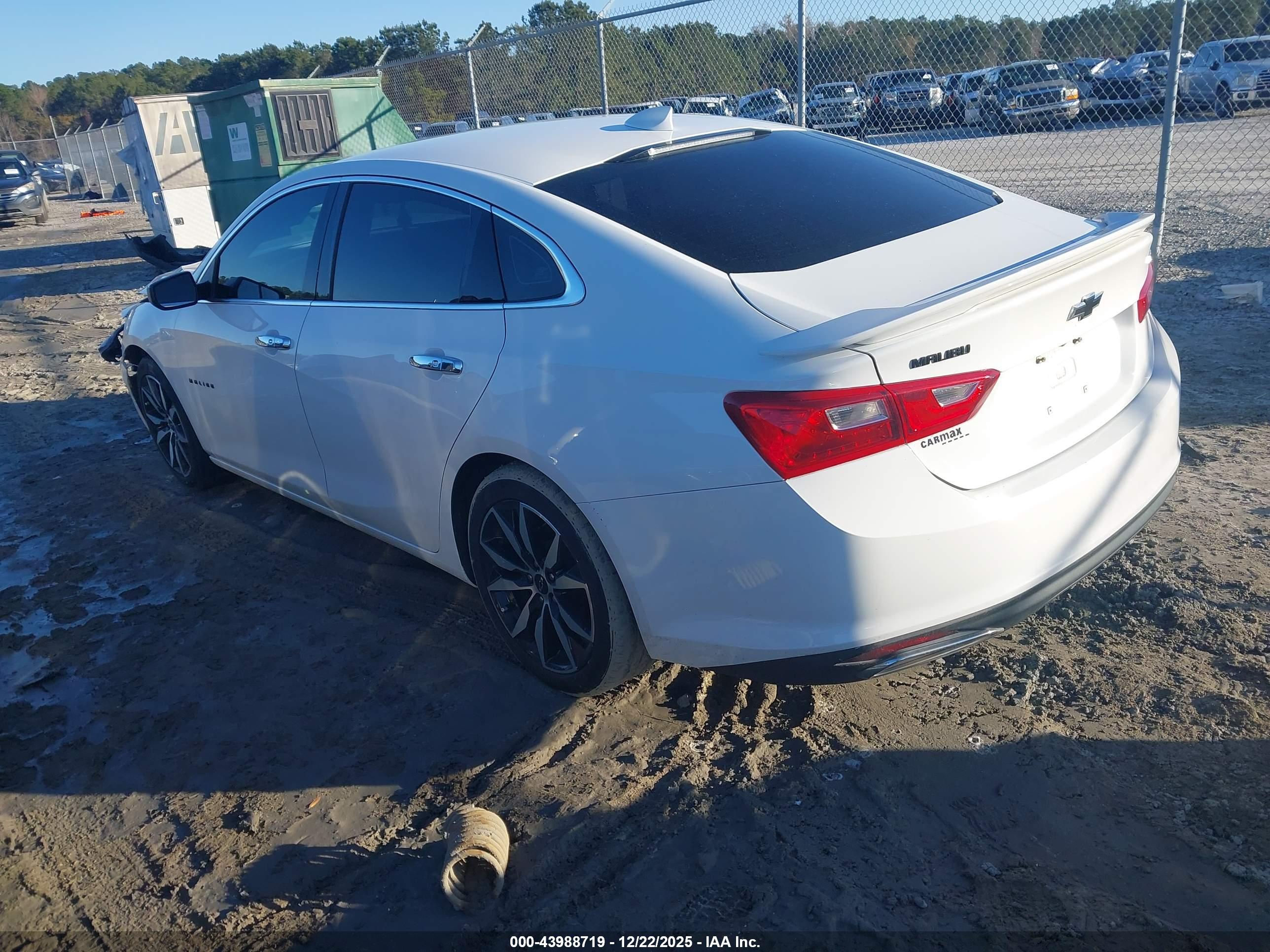 CHEVROLET MALIBU image 3