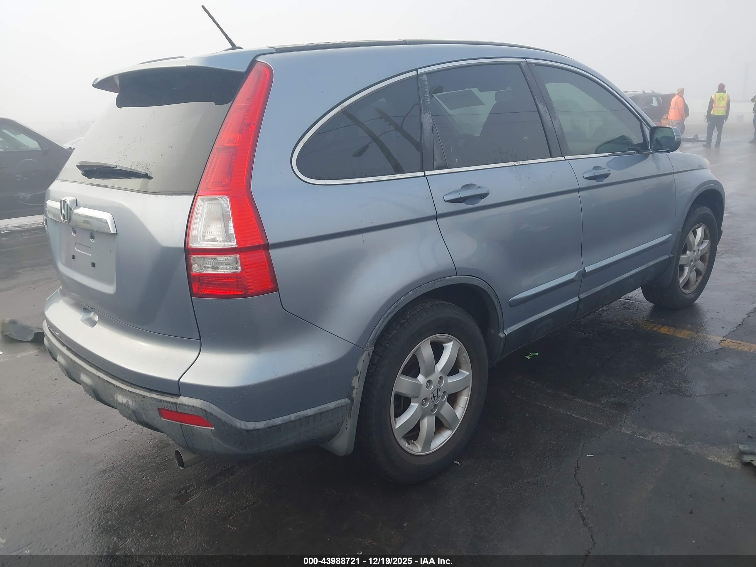 HONDA CR-V image 4