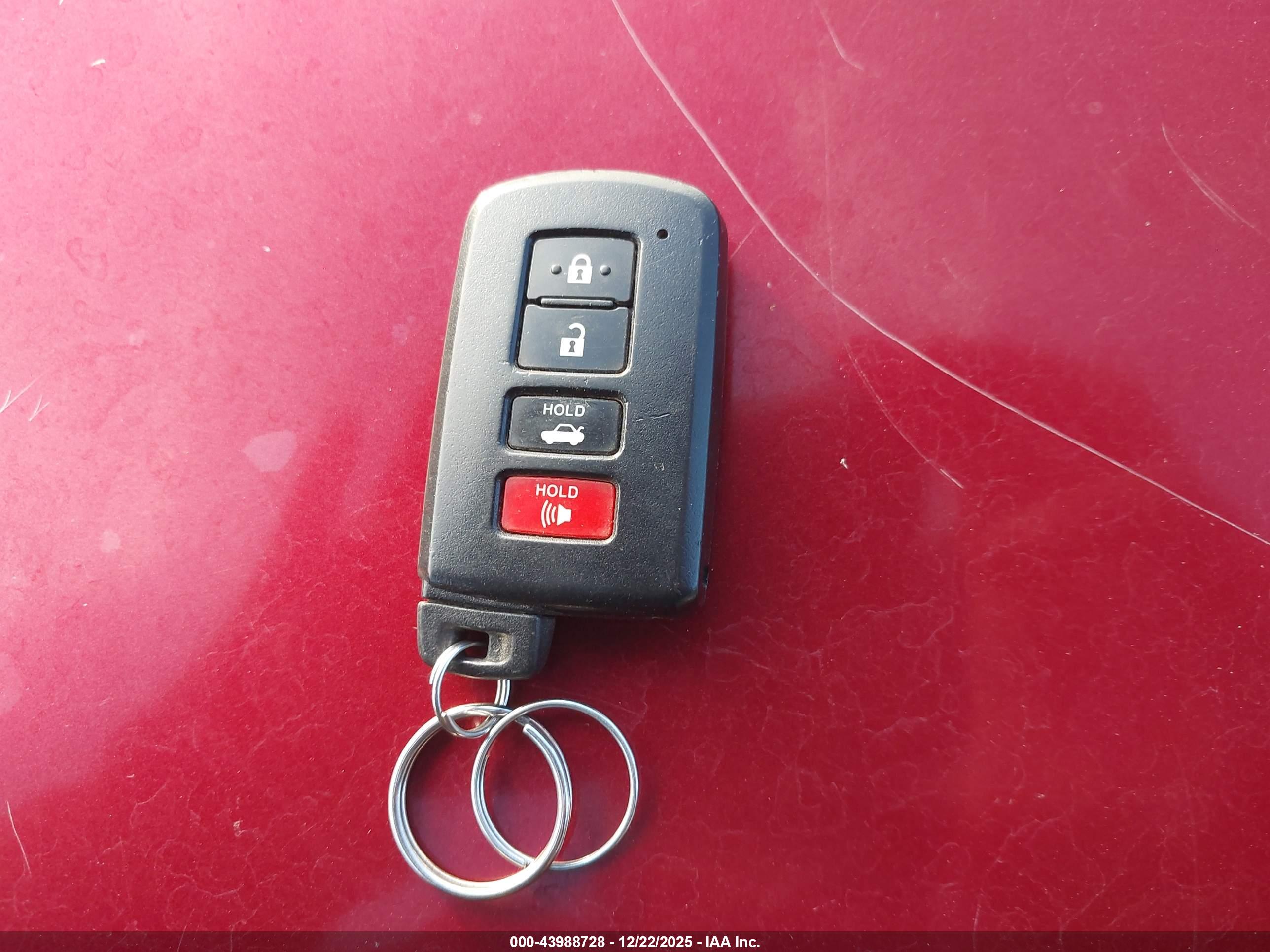 TOYOTA CAMRY image 11