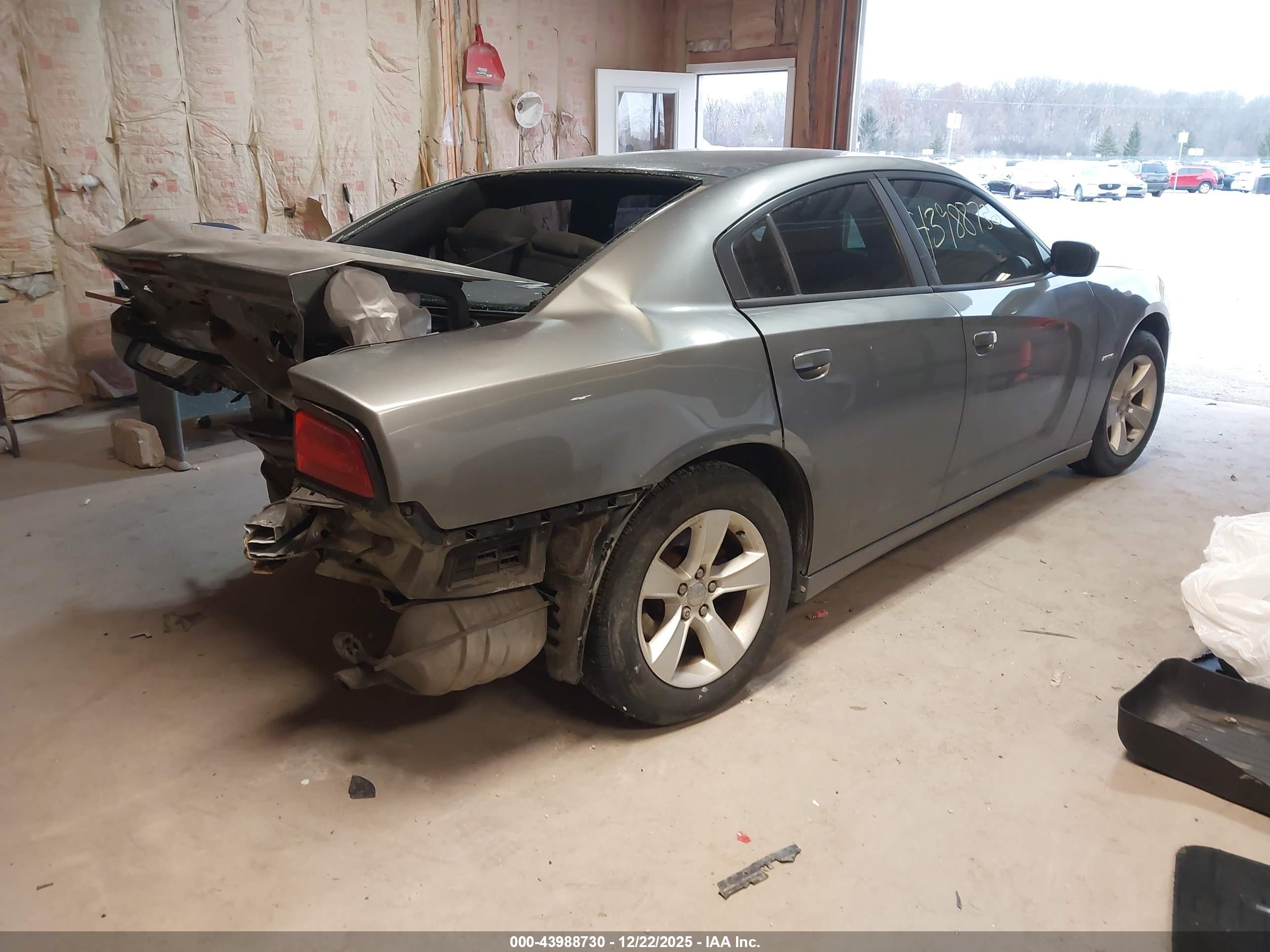 DODGE CHARGER image 4