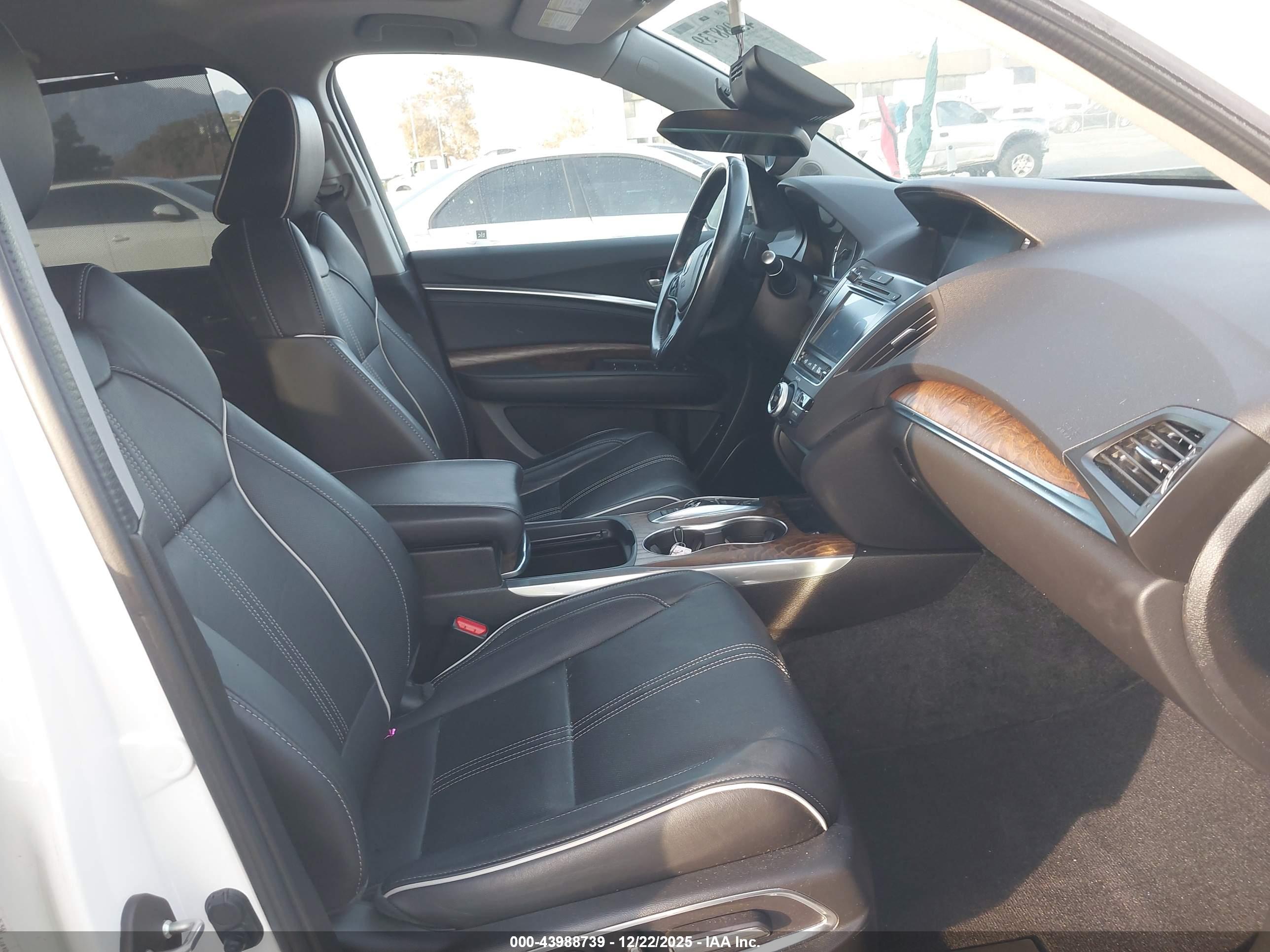 ACURA MDX image 5