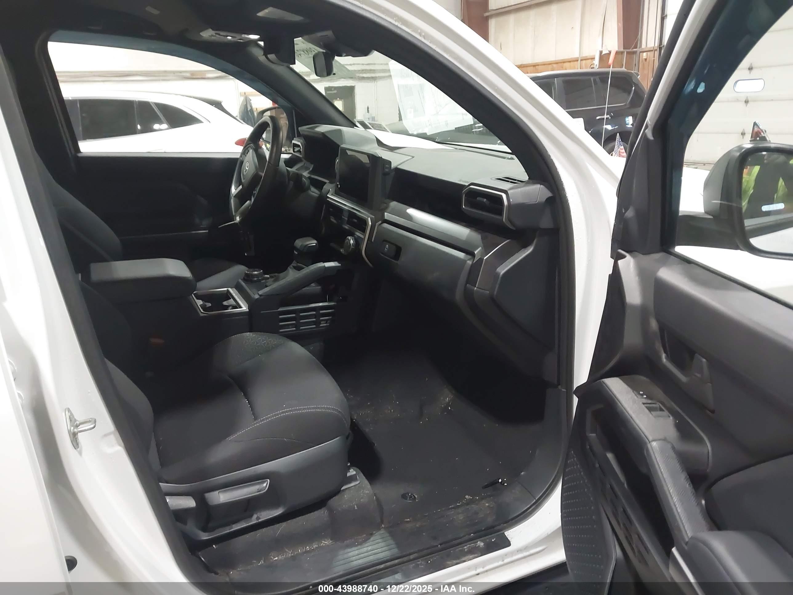 TOYOTA 4RUNNER image 5