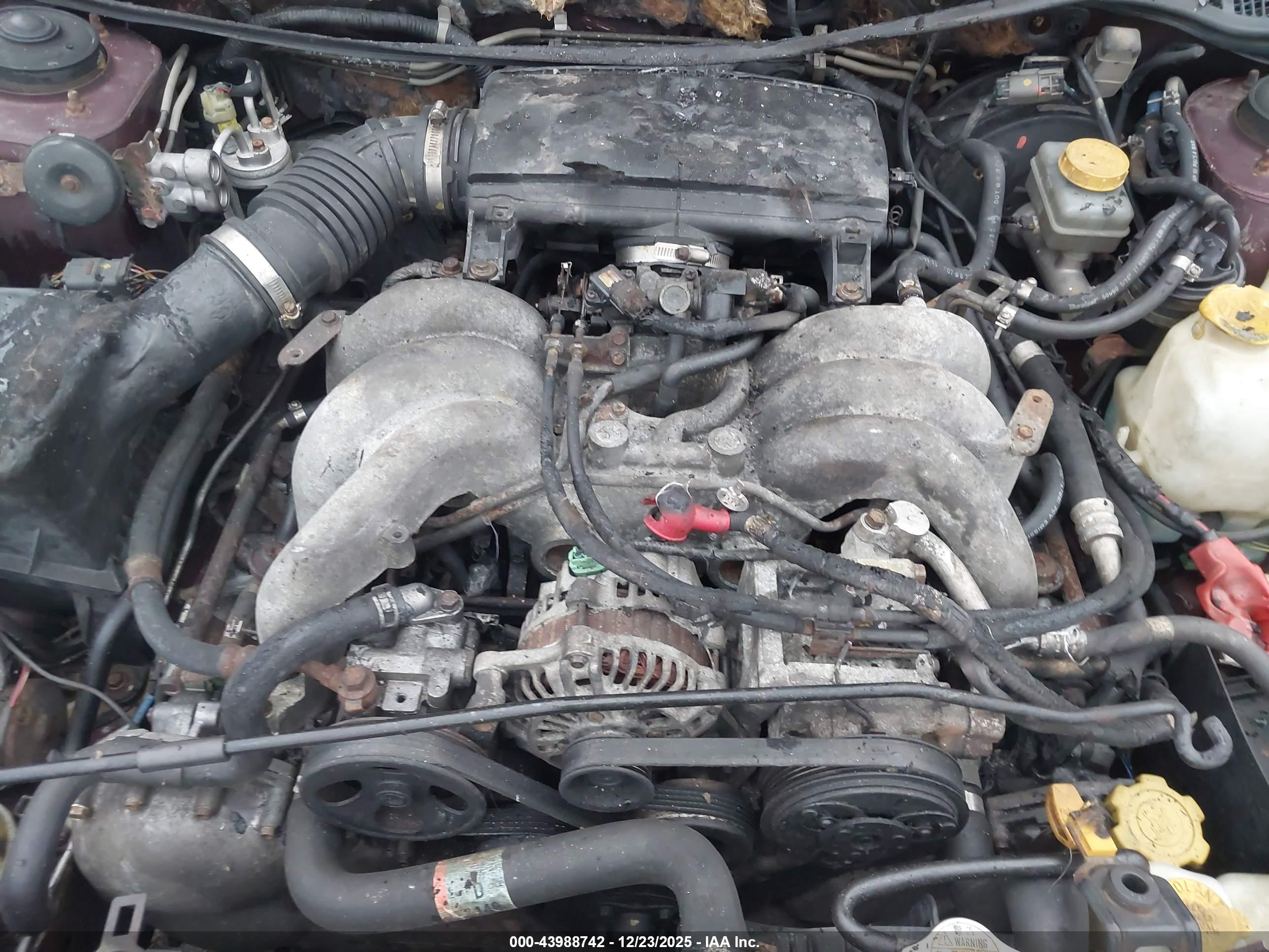 SUBARU OUTBACK image 10
